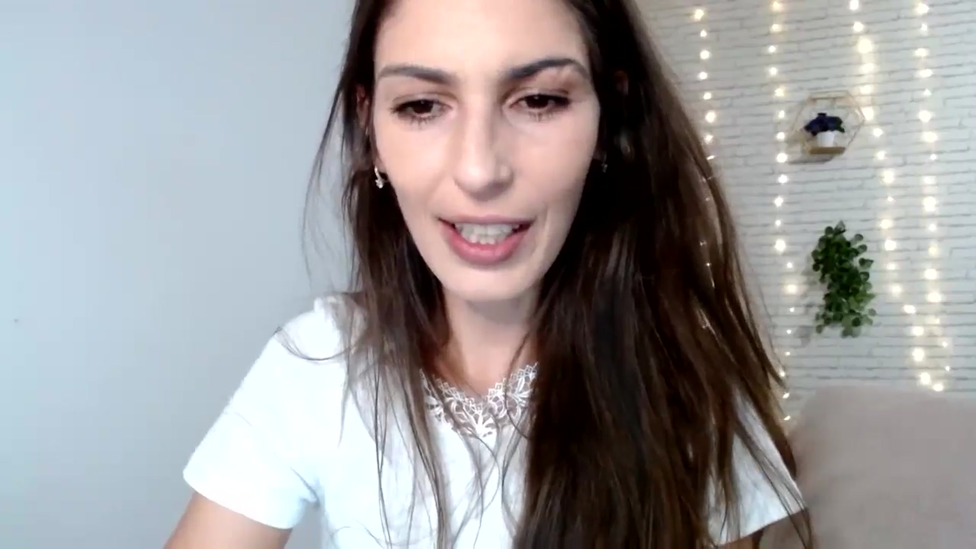 Gallery image thumbnail from AnnaMFC_'s myfreecams stream on, 07/07/2024, 05:47 image 19 of 20