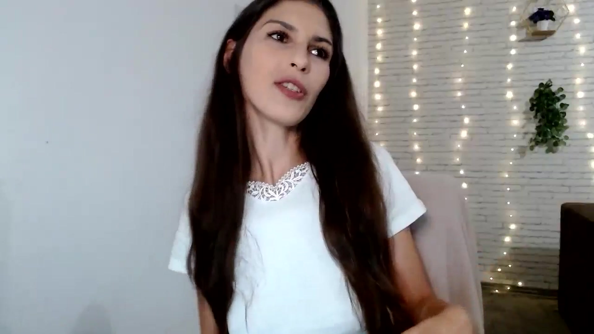 Gallery image thumbnail from AnnaMFC_'s myfreecams stream on, 07/07/2024, 05:47 image 5 of 20