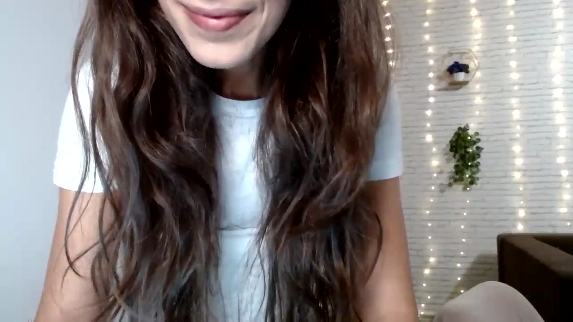 Gallery image thumbnail from AnnaMFC_'s myfreecams stream on, 08/08/2024, 04:09 image 9 of 20