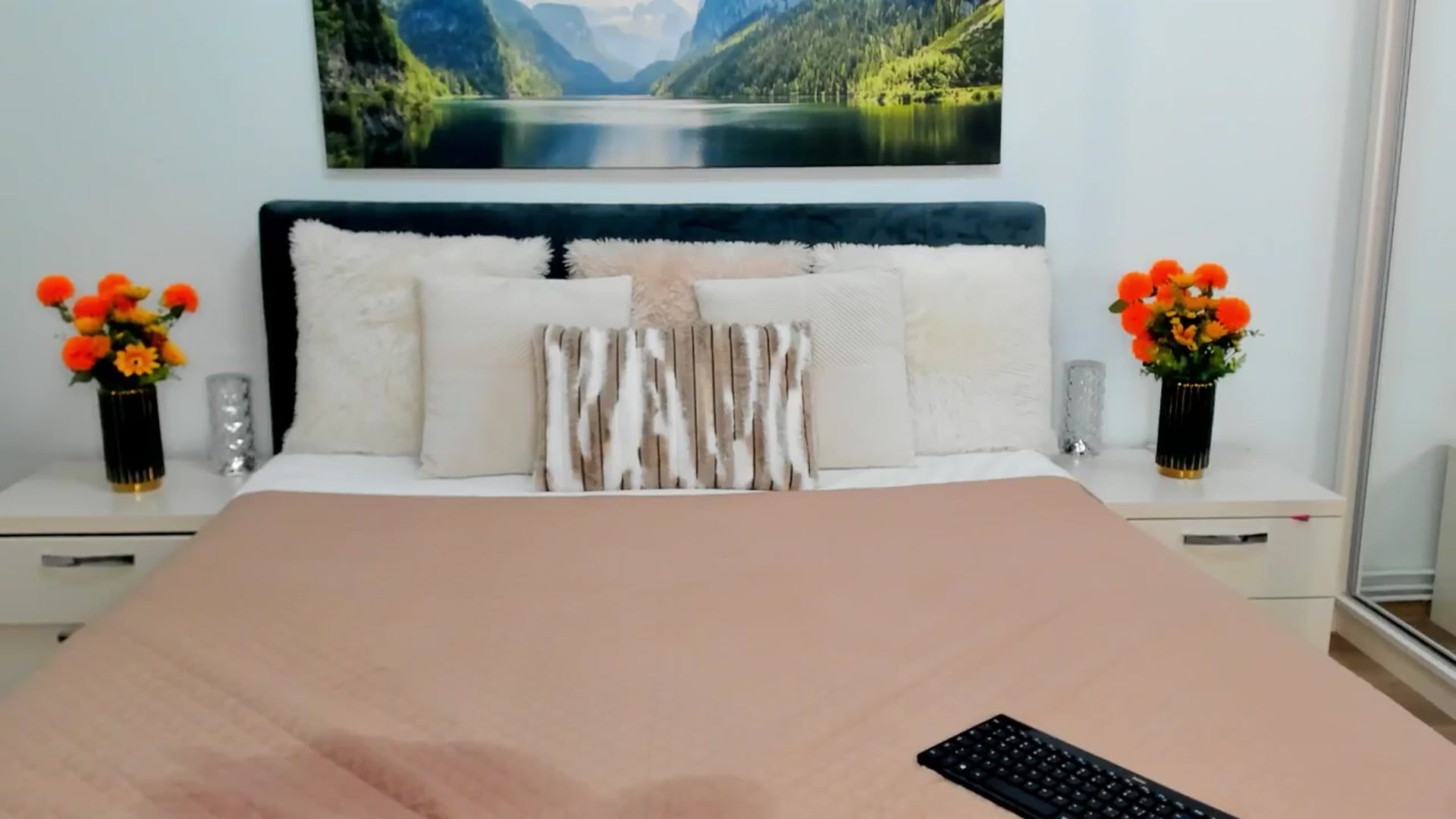 Gallery image thumbnail from AnnaMarina's myfreecams stream on, 06/14/2025, 06:32 image 10 of 20