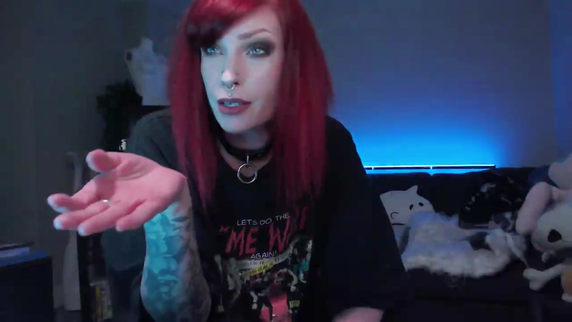 Gallery image thumbnail from AnnaMidnght's myfreecams stream on, 04/28/2026, 17:31 image 3 of 20