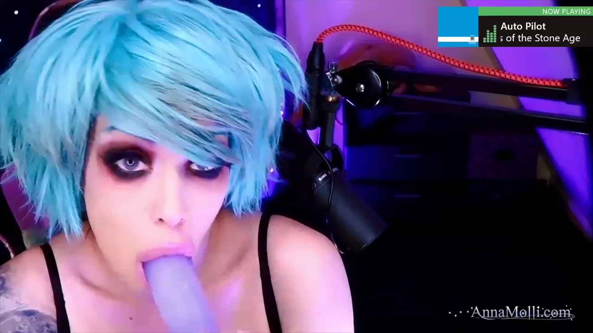 Gallery image thumbnail from AnnaMolli's myfreecams stream on, 01/21/2023, 04:28 image 16 of 20