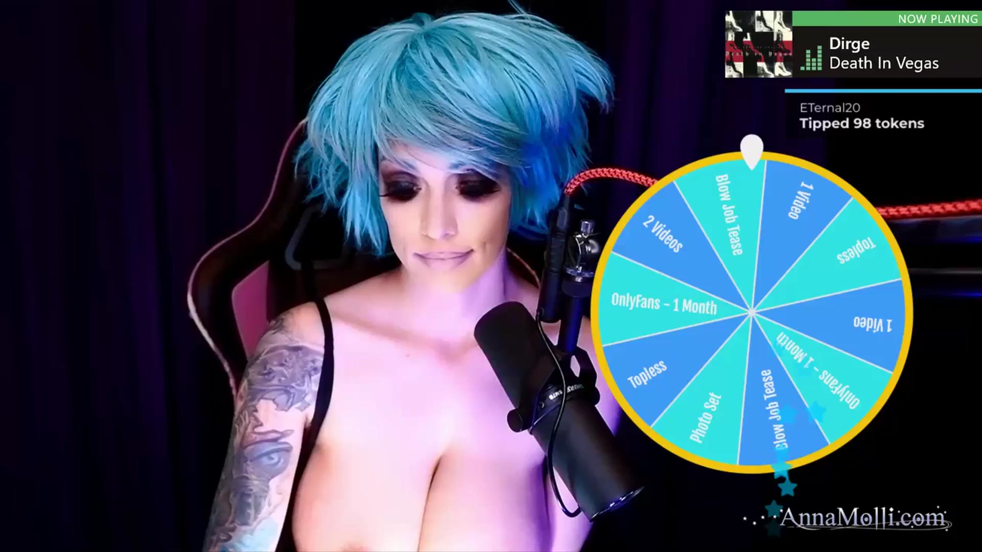 Gallery image thumbnail from AnnaMolli's myfreecams stream on, 07/20/2023, 06:16 image 19 of 20