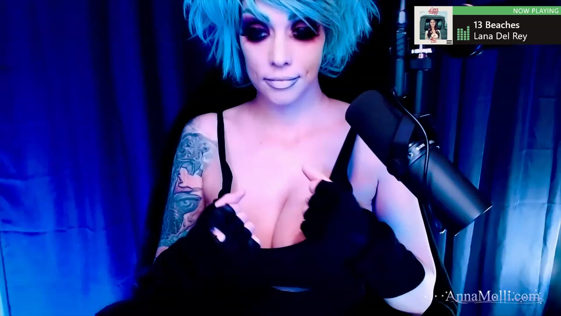 Gallery image thumbnail from AnnaMolli's myfreecams stream on, 07/31/2023, 07:02 image 5 of 20