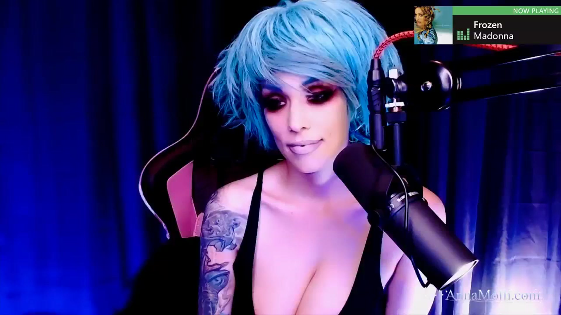 Gallery image thumbnail from AnnaMolli's myfreecams stream on, 08/05/2023, 06:43 image 9 of 20