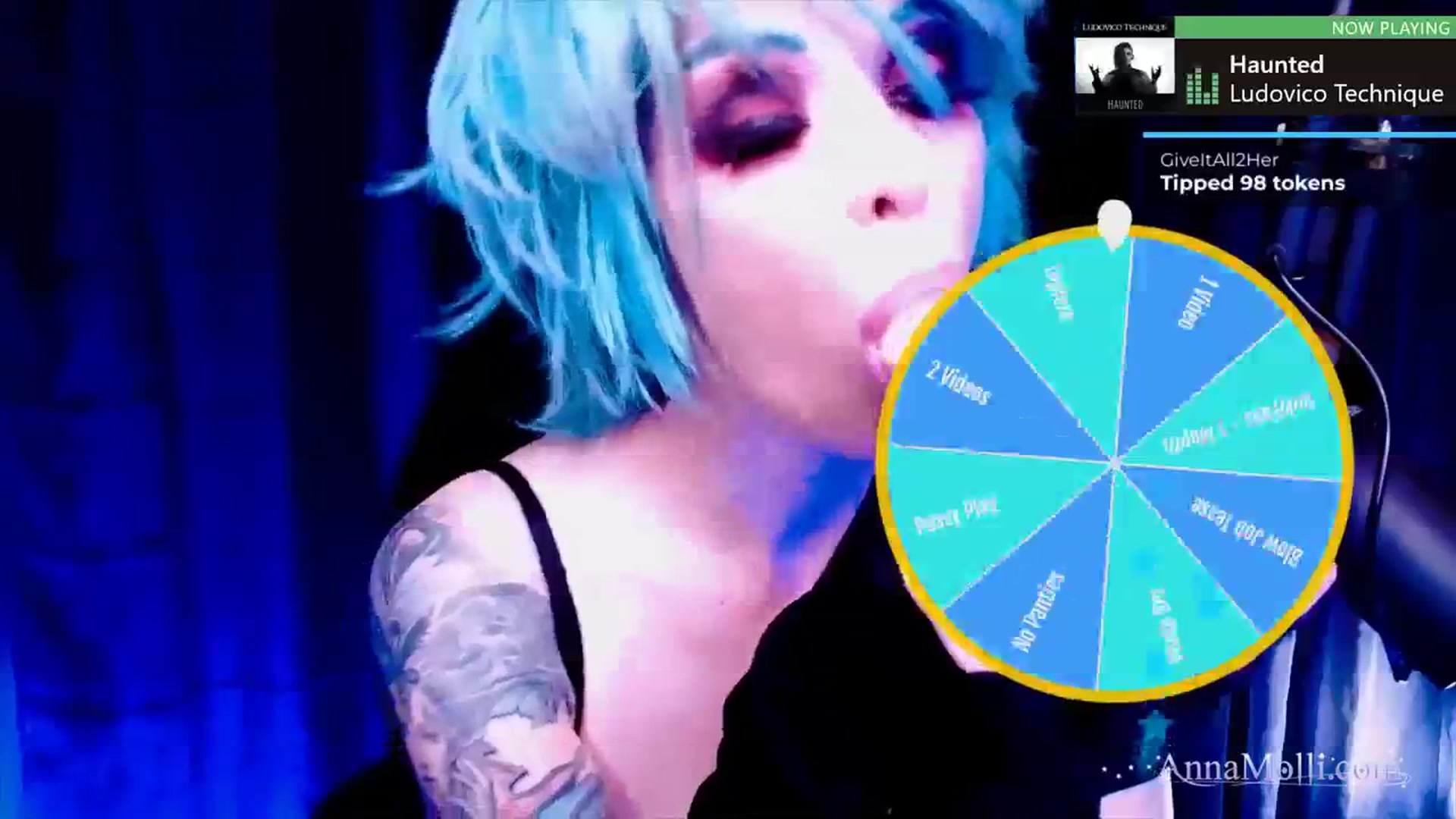 Gallery image thumbnail from AnnaMolli's myfreecams stream on, 08/24/2023, 07:01 image 4 of 20