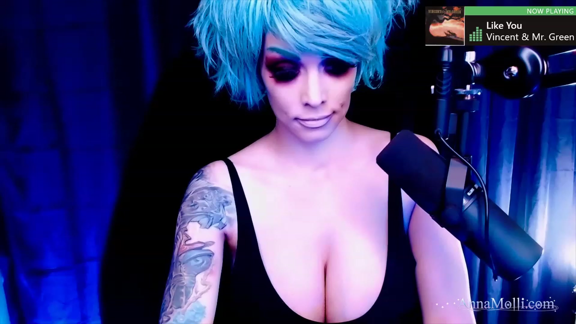 Gallery image thumbnail from AnnaMolli's myfreecams stream on, 08/26/2023, 07:09 image 2 of 20