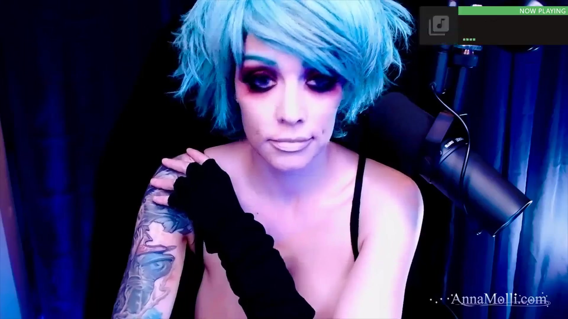 Gallery image thumbnail from AnnaMolli's myfreecams stream on, 09/01/2023, 06:26 image 7 of 20