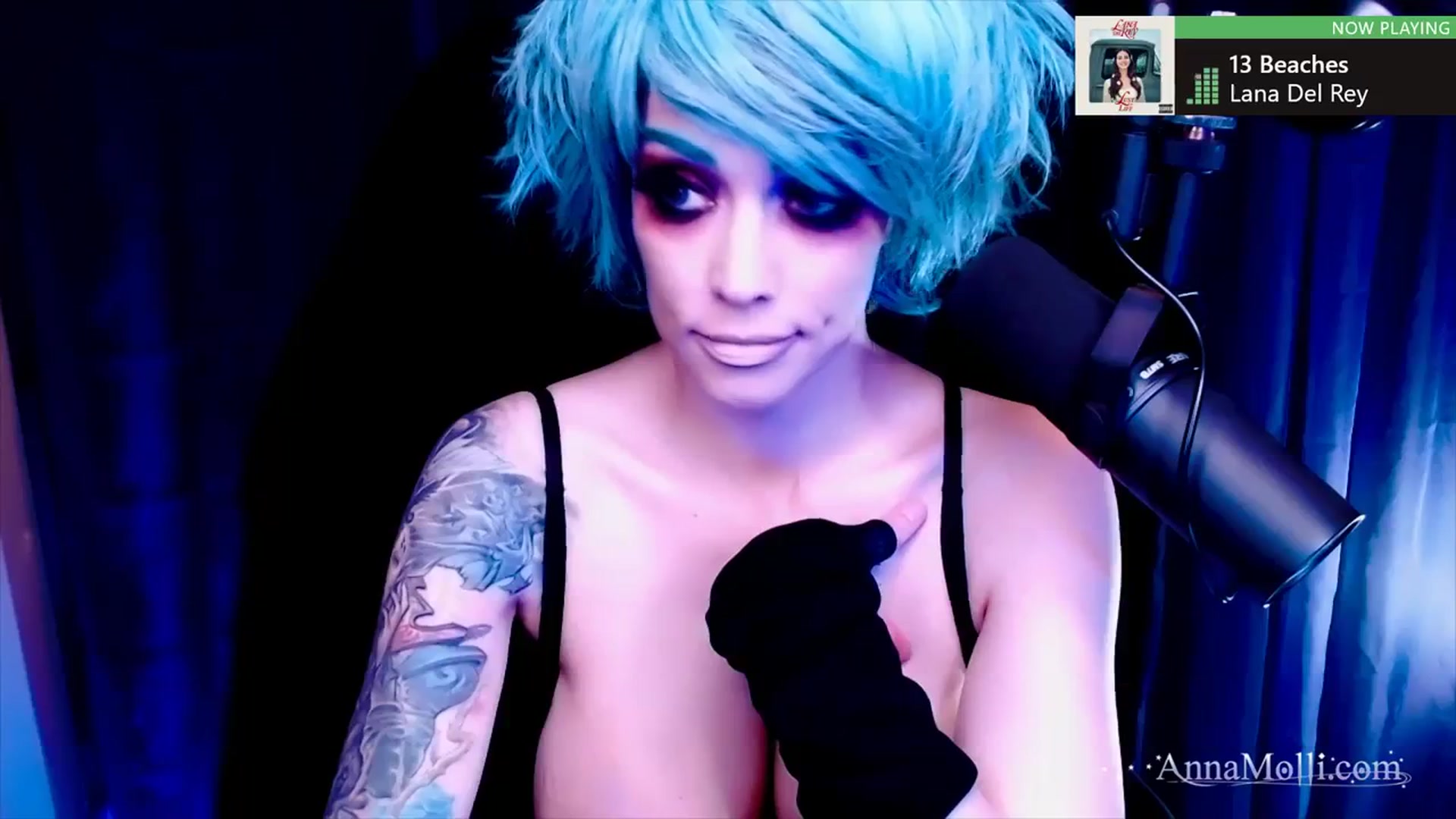 Gallery image thumbnail from AnnaMolli's myfreecams stream on, 09/01/2023, 06:26 image 8 of 20