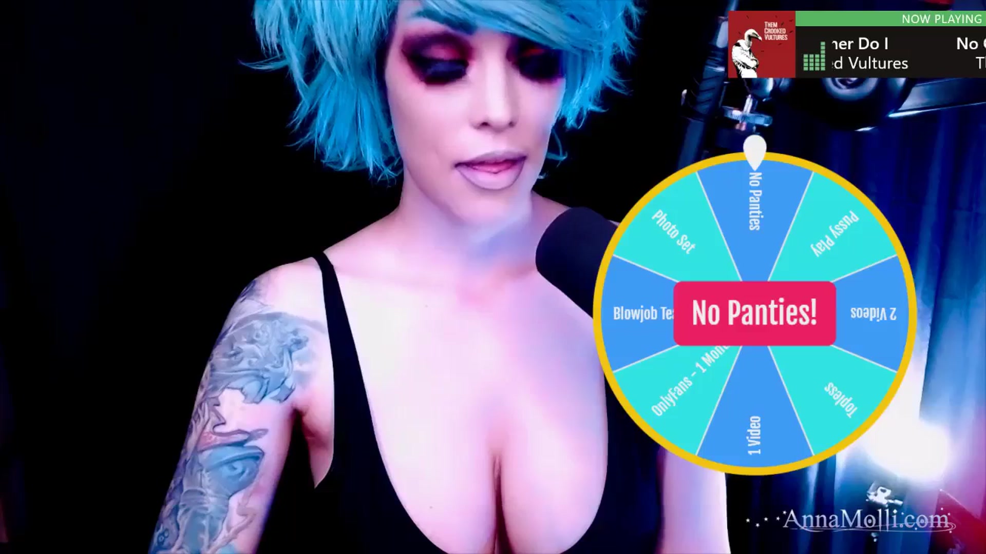 Gallery image thumbnail from AnnaMolli's myfreecams stream on, 09/16/2023, 05:18 image 11 of 20