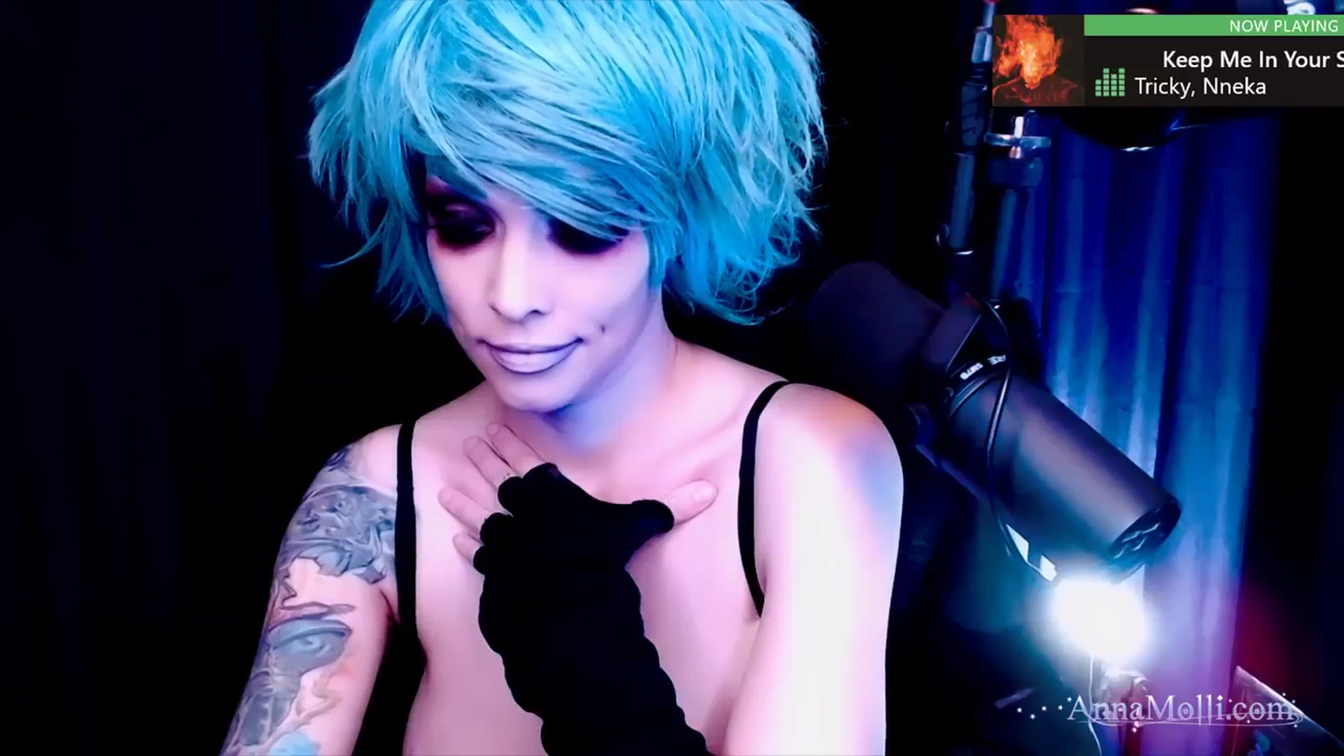 Gallery image thumbnail from AnnaMolli's myfreecams stream on, 09/17/2023, 05:21 image 8 of 20