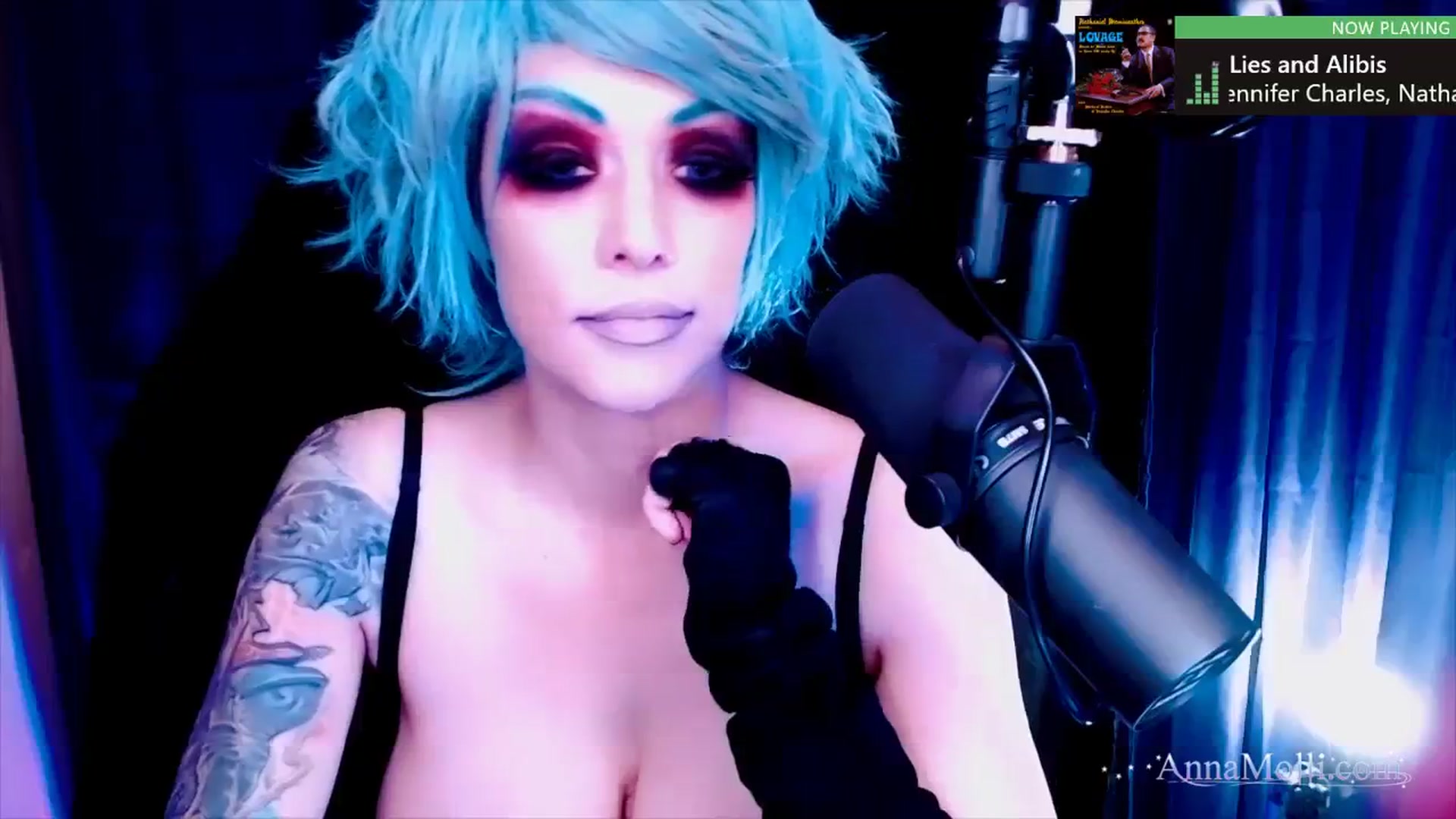 Gallery image thumbnail from AnnaMolli's myfreecams stream on, 10/07/2023, 03:18 image 12 of 20