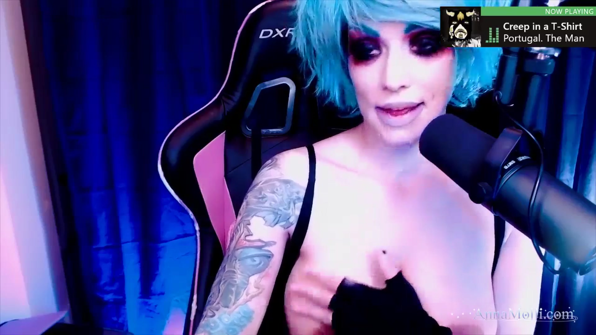 Gallery image thumbnail from AnnaMolli's myfreecams stream on, 10/13/2023, 03:31 image 18 of 20