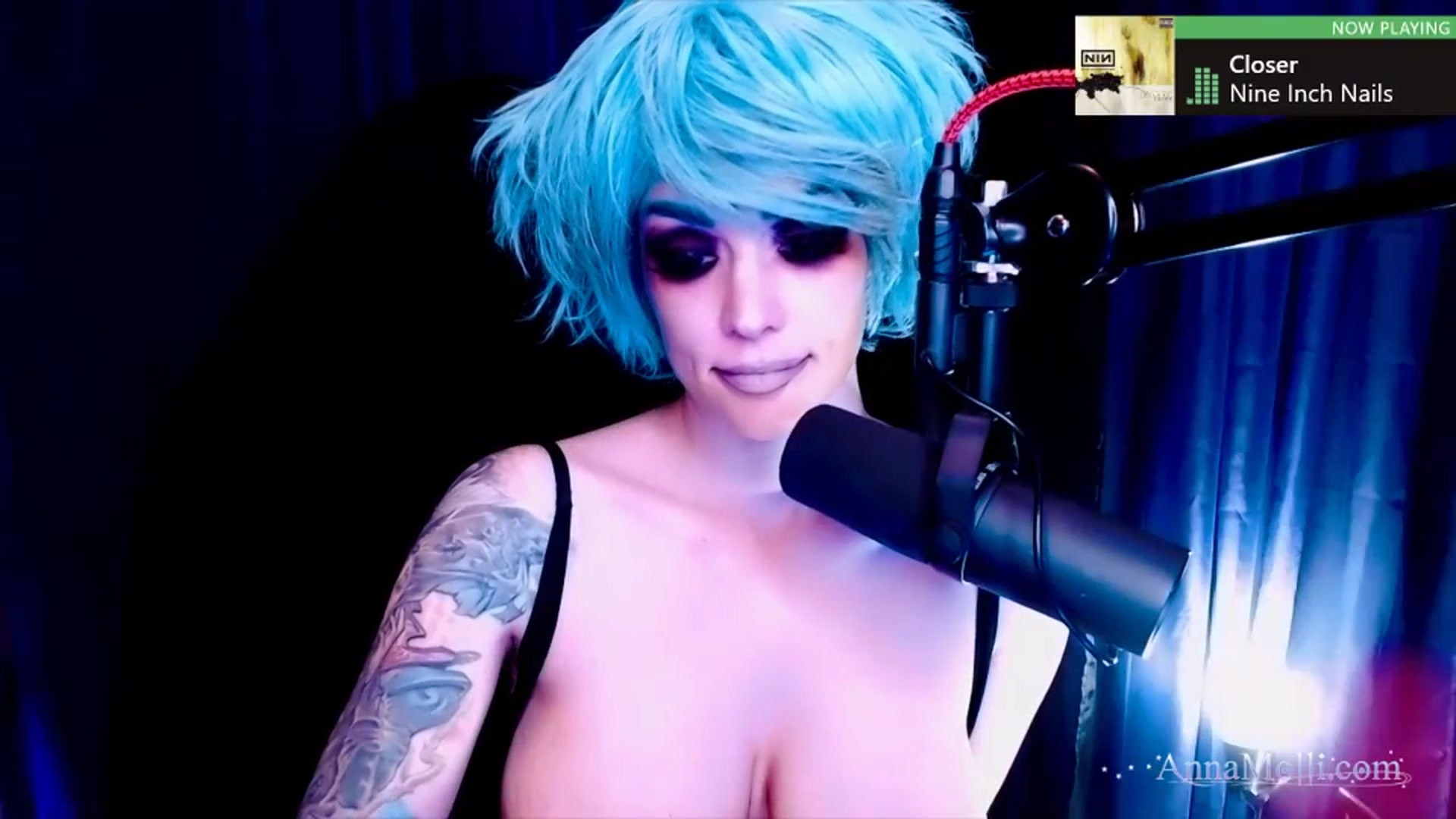 Gallery image thumbnail from AnnaMolli's myfreecams stream on, 10/22/2023, 04:02 image 20 of 20