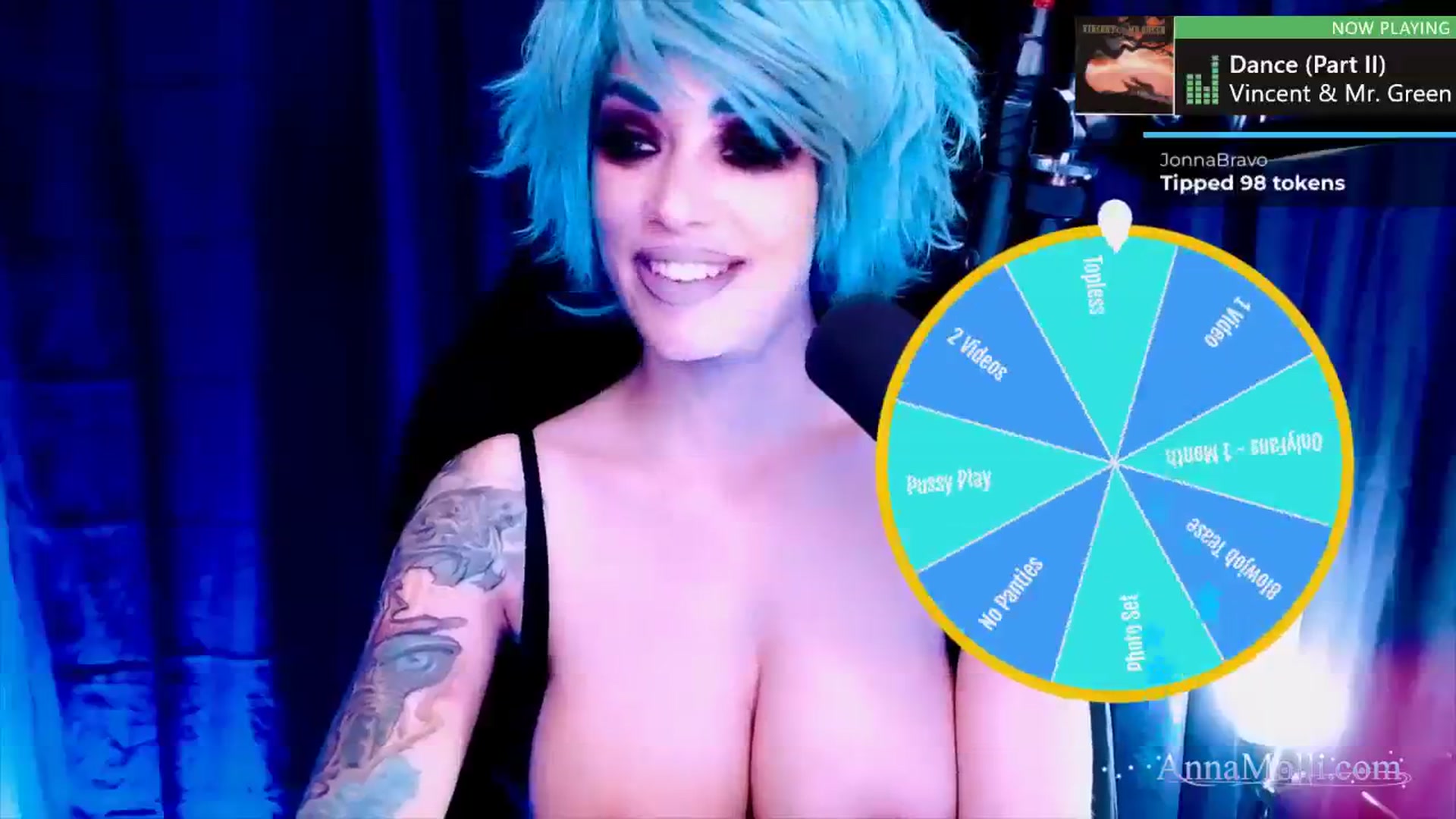 Gallery image thumbnail from AnnaMolli's myfreecams stream on, 10/23/2023, 02:29 image 7 of 20