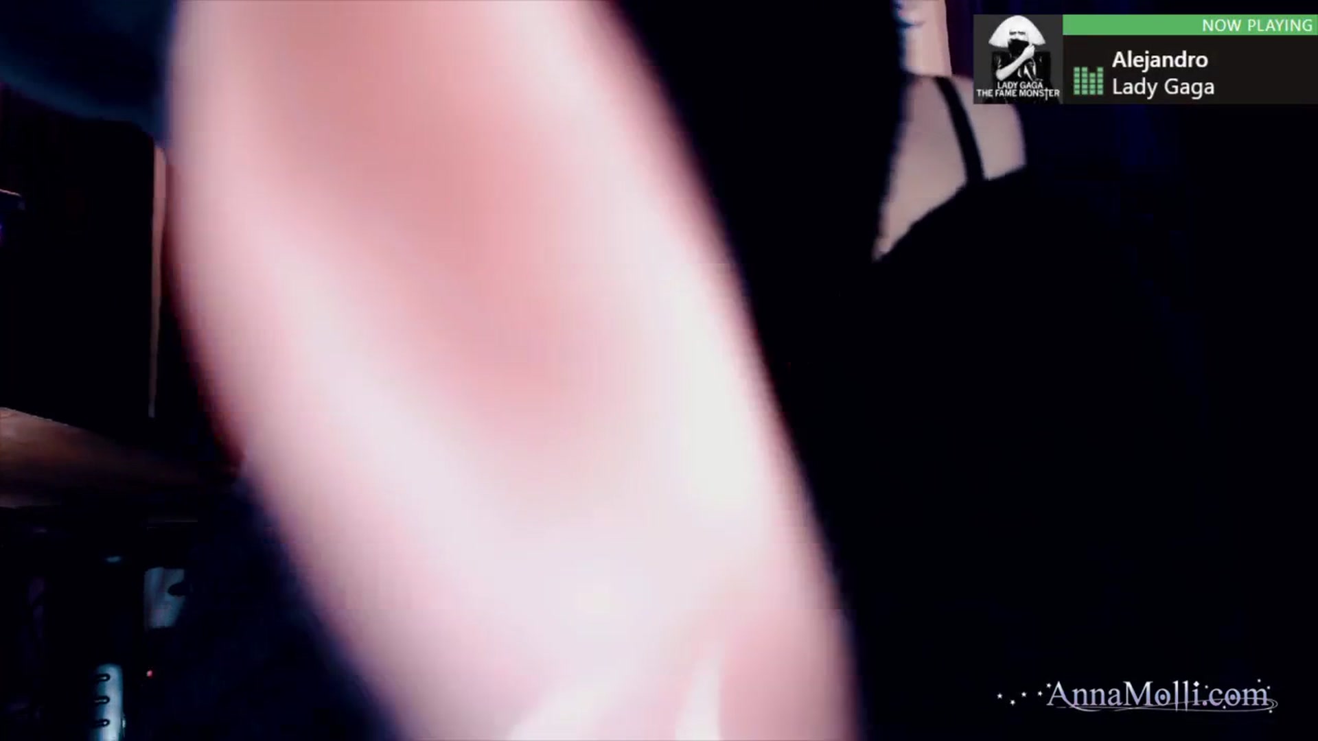 Gallery image thumbnail from AnnaMolli's myfreecams stream on, 11/19/2023, 04:21 image 3 of 20