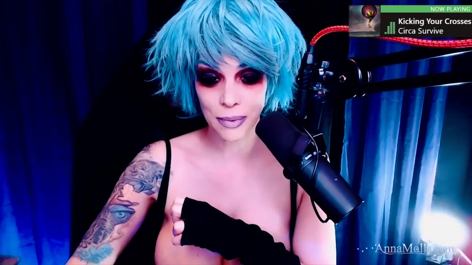Gallery image thumbnail from AnnaMolli's myfreecams stream on, 11/20/2023, 04:07 image 16 of 20