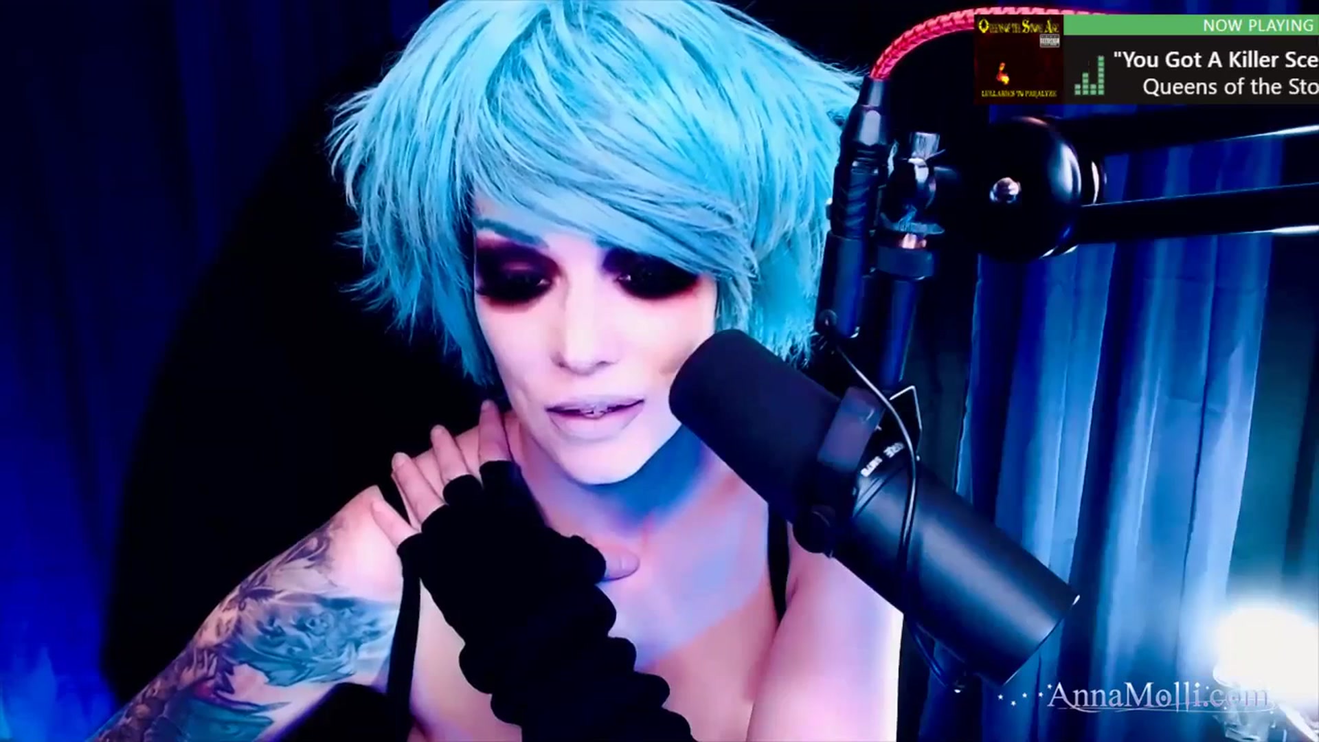 Gallery image thumbnail from AnnaMolli's myfreecams stream on, 11/23/2023, 06:32 image 15 of 20