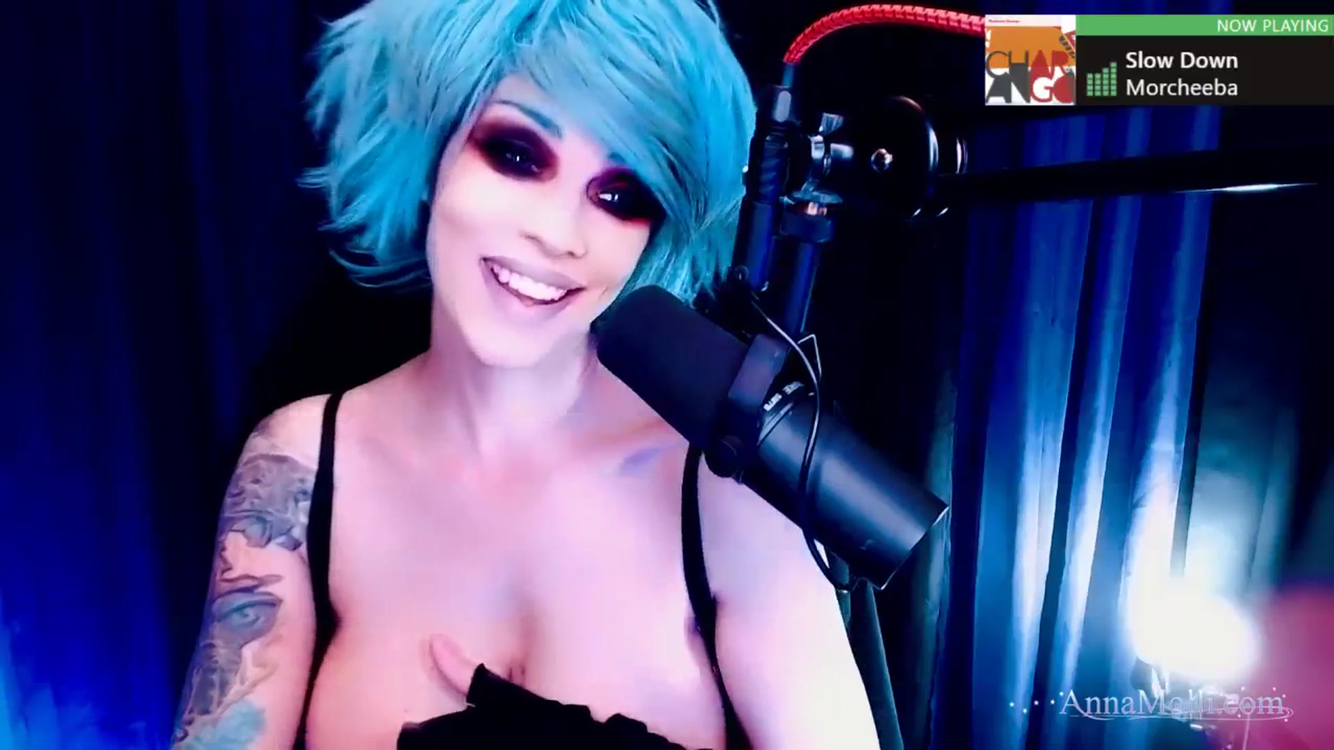Gallery image thumbnail from AnnaMolli's myfreecams stream on, 11/28/2023, 05:02 image 18 of 20