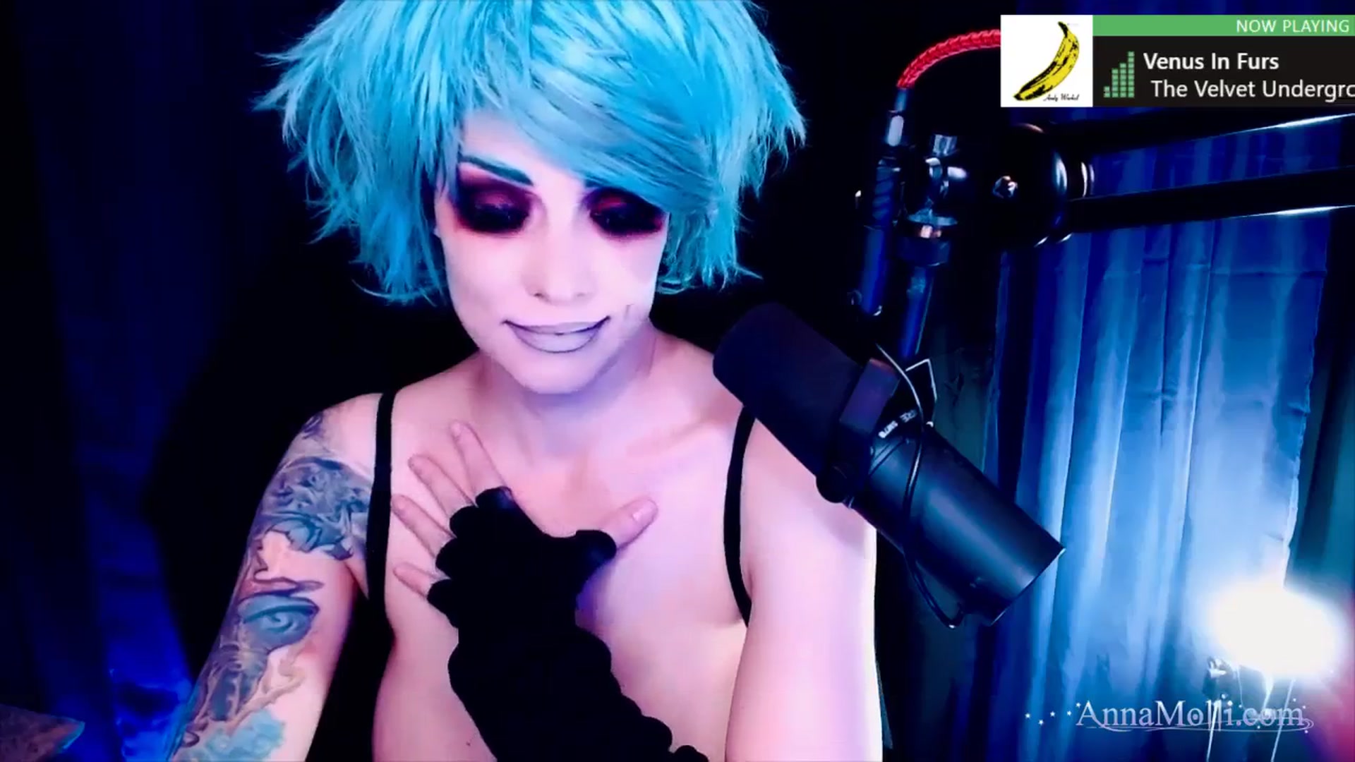 Gallery image thumbnail from AnnaMolli's myfreecams stream on, 12/06/2023, 05:05 image 13 of 20