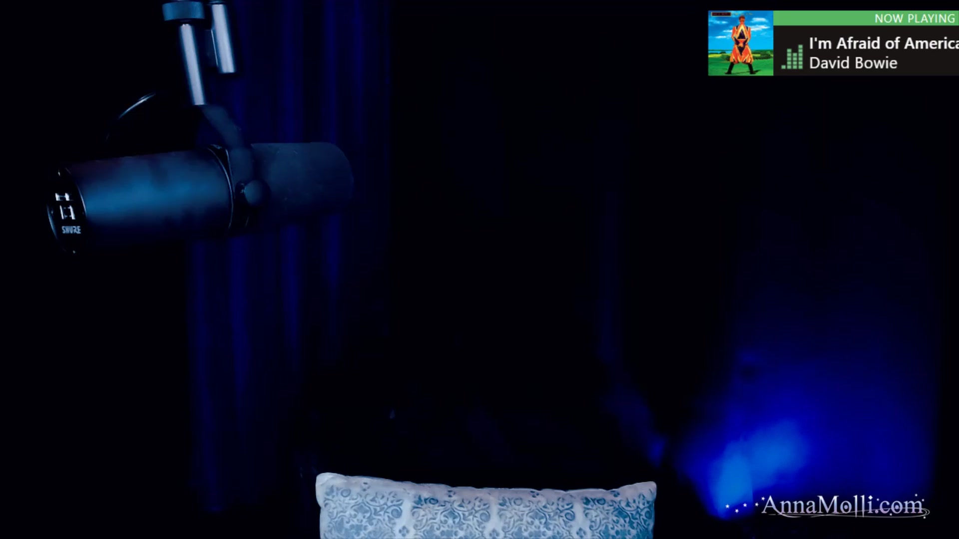 Gallery image thumbnail from AnnaMolli's myfreecams stream on, 02/16/2024, 05:02 image 6 of 20