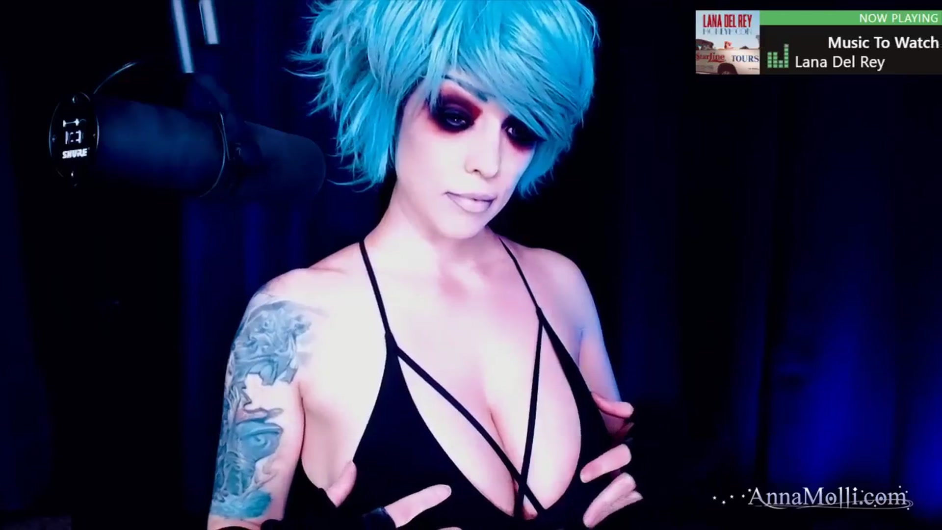 Gallery image thumbnail from AnnaMolli's myfreecams stream on, 02/17/2024, 05:08 image 2 of 20