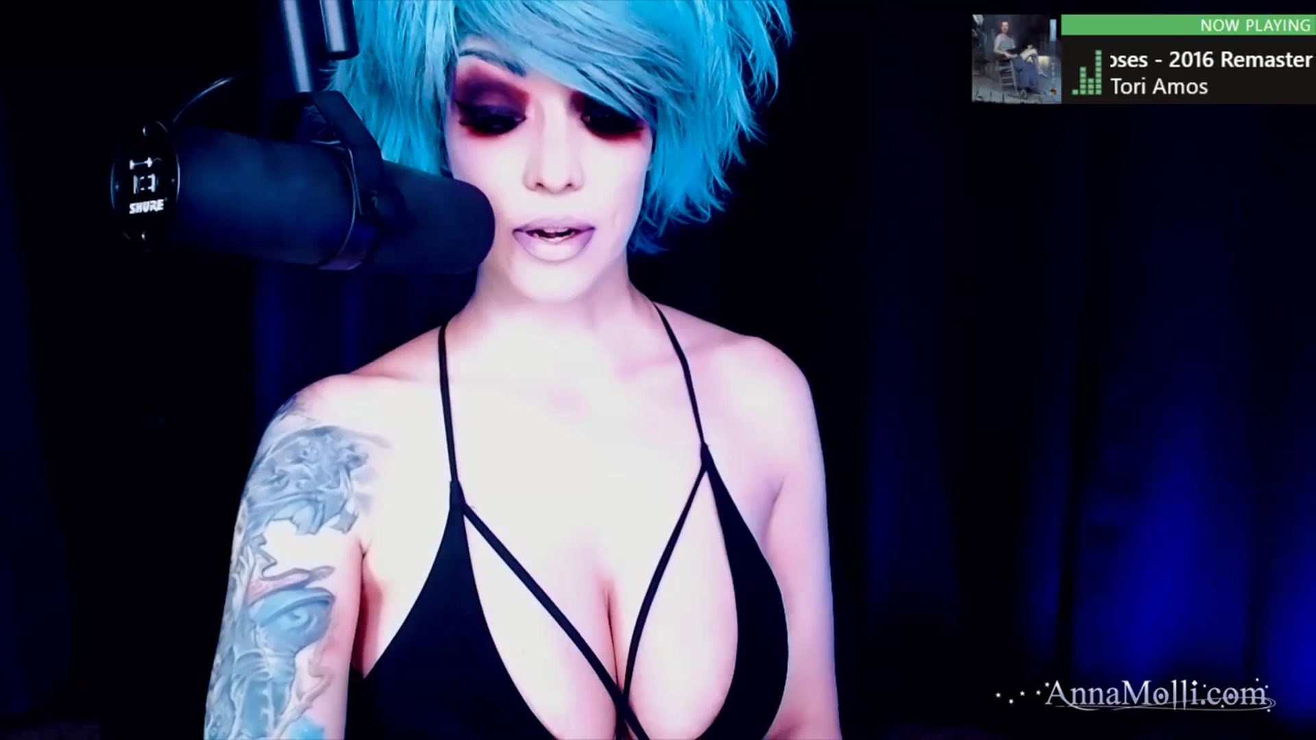 Gallery image thumbnail from AnnaMolli's myfreecams stream on, 02/17/2024, 05:08 image 3 of 20