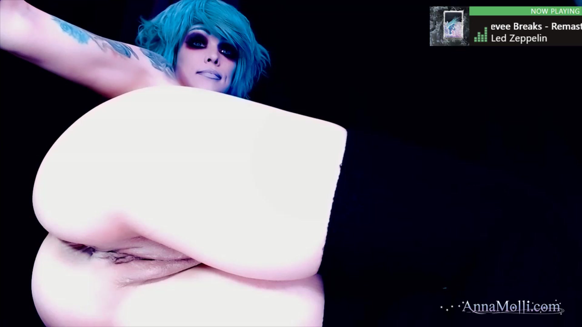 Gallery image thumbnail from AnnaMolli's myfreecams stream on, 03/12/2024, 04:04 image 17 of 20