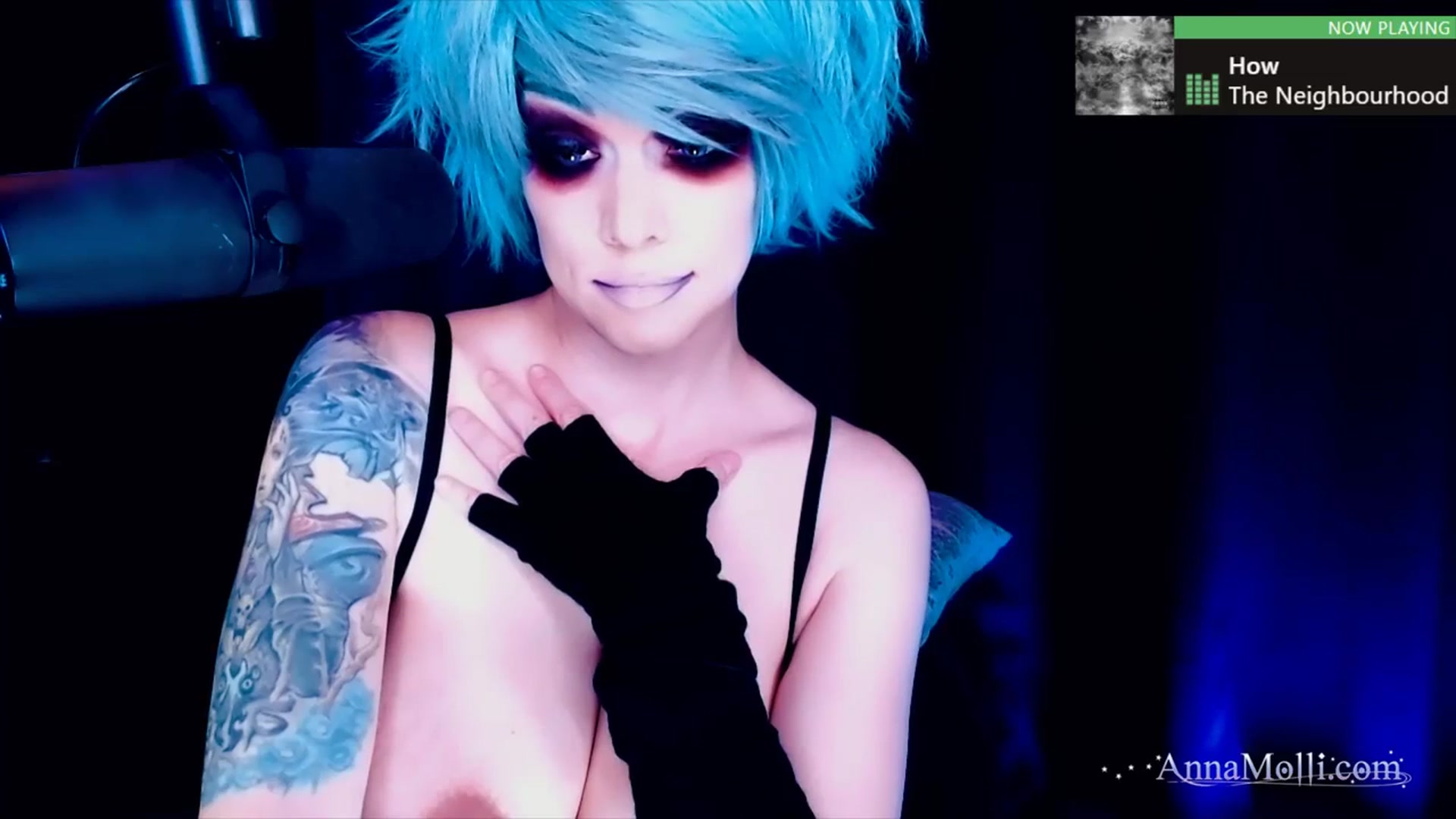 Gallery image thumbnail from AnnaMolli's myfreecams stream on, 03/13/2024, 02:58 image 5 of 20