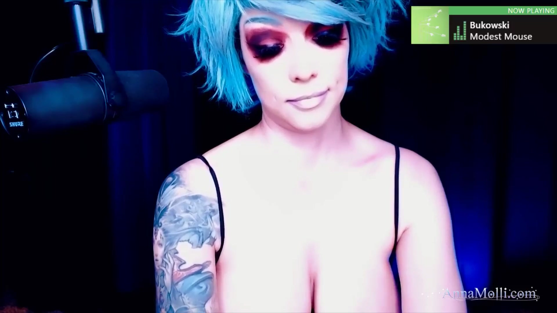 Gallery image thumbnail from AnnaMolli's myfreecams stream on, 05/09/2024, 04:33 image 4 of 20