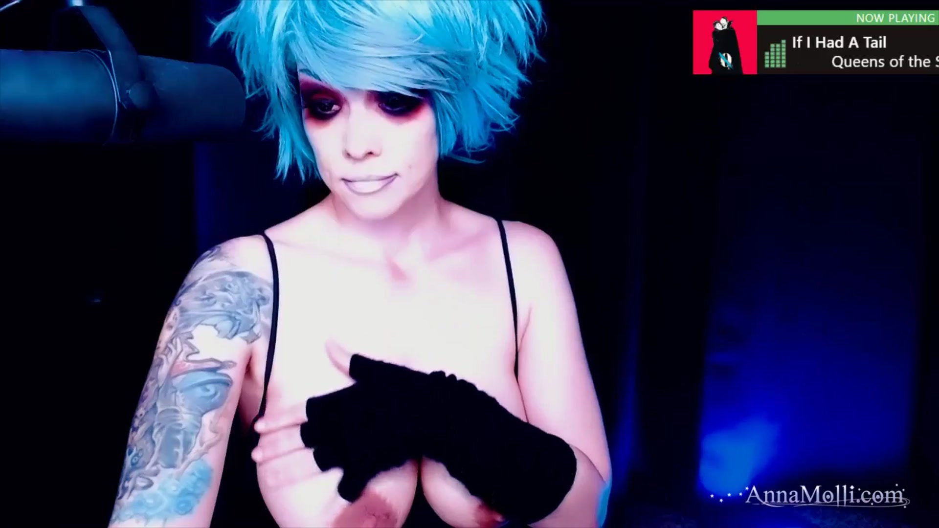 Gallery image thumbnail from AnnaMolli's myfreecams stream on, 05/23/2024, 04:08 image 5 of 20