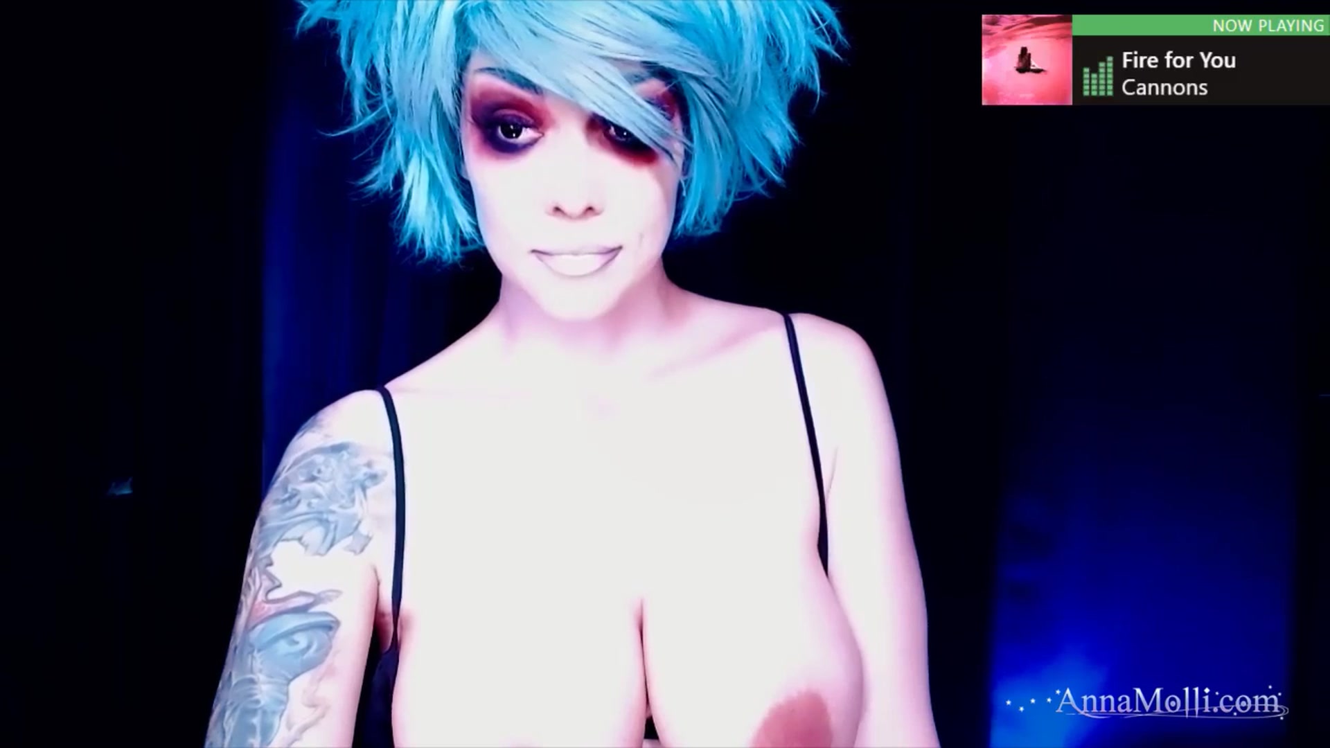 Gallery image thumbnail from AnnaMolli's myfreecams stream on, 05/23/2024, 04:08 image 11 of 20