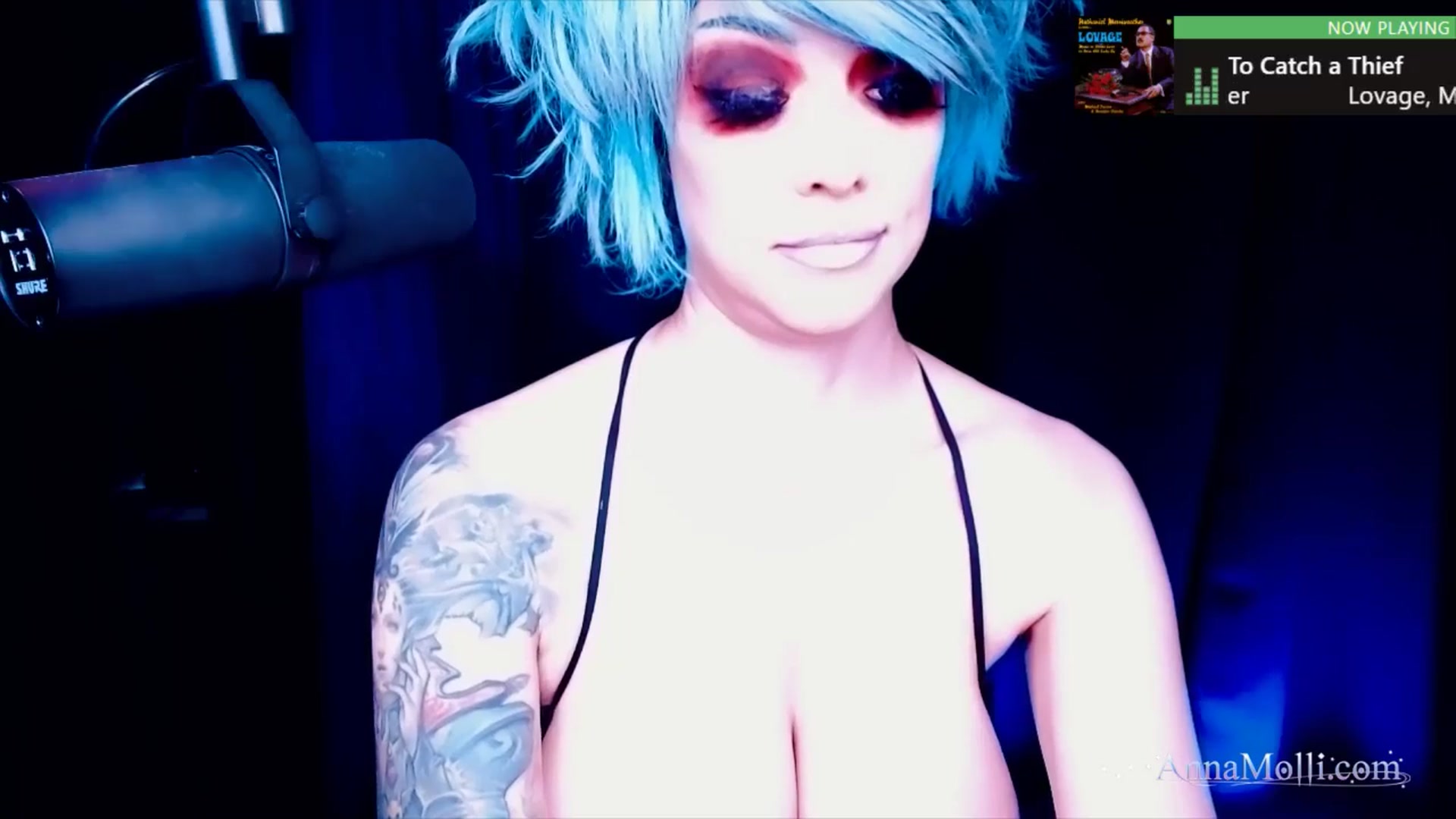 Gallery image thumbnail from AnnaMolli's myfreecams stream on, 05/27/2024, 04:07 image 5 of 20