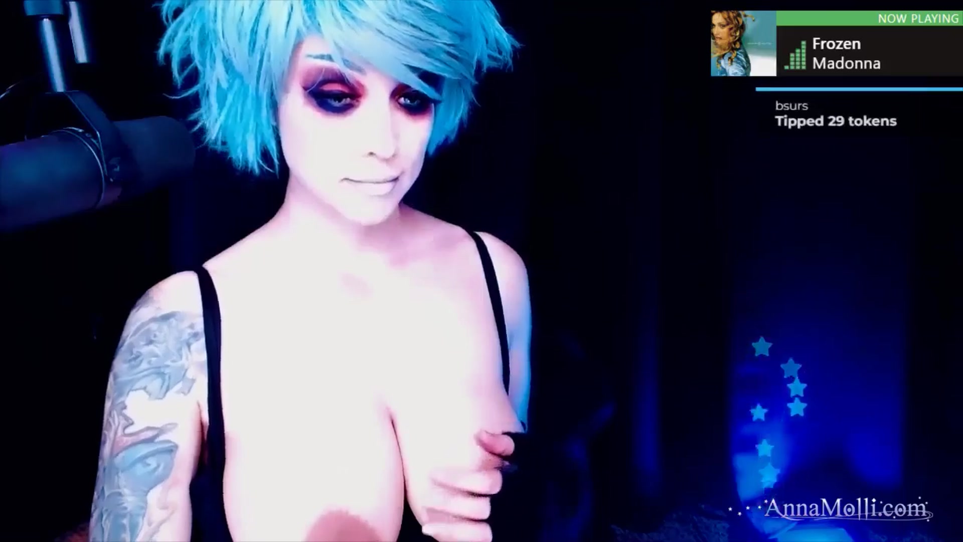 Gallery image thumbnail from AnnaMolli's myfreecams stream on, 05/28/2024, 04:36 image 2 of 20