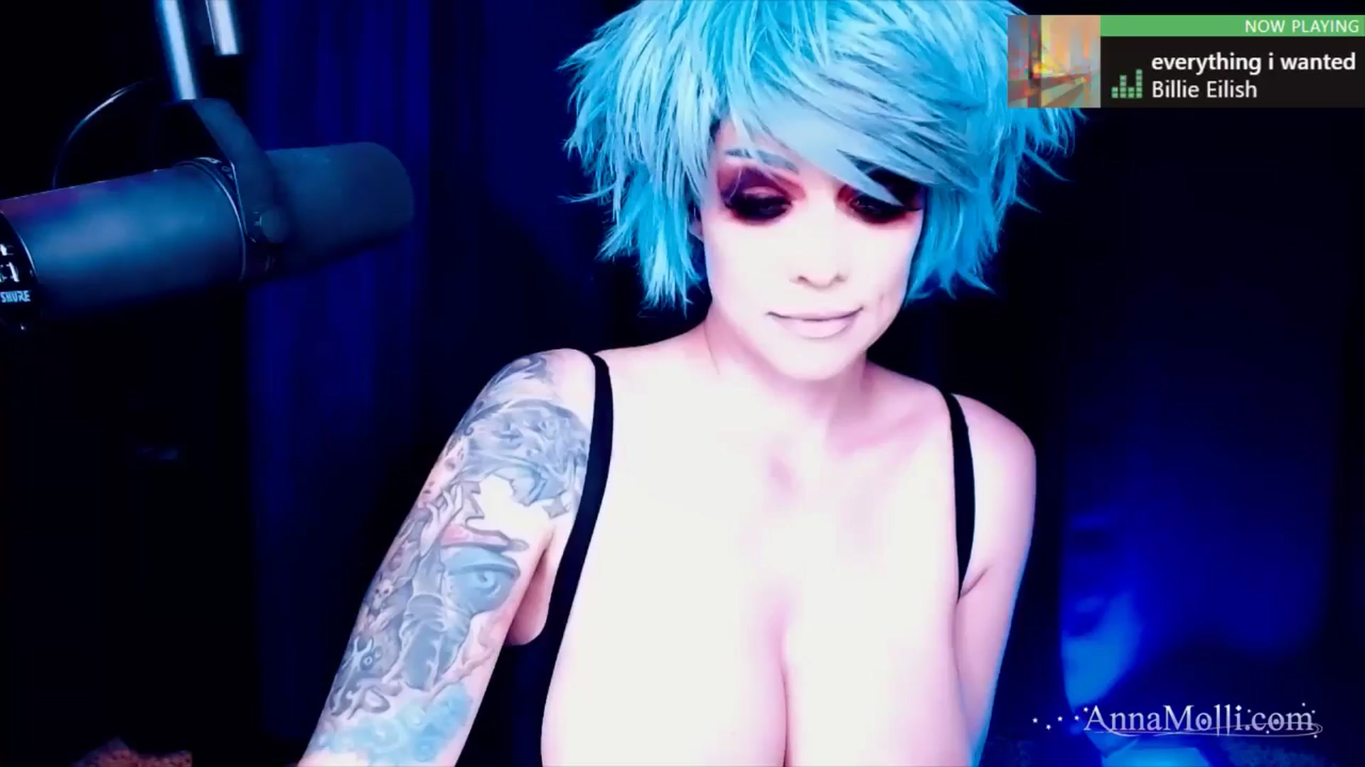 Gallery image thumbnail from AnnaMolli's myfreecams stream on, 05/28/2024, 04:36 image 11 of 20