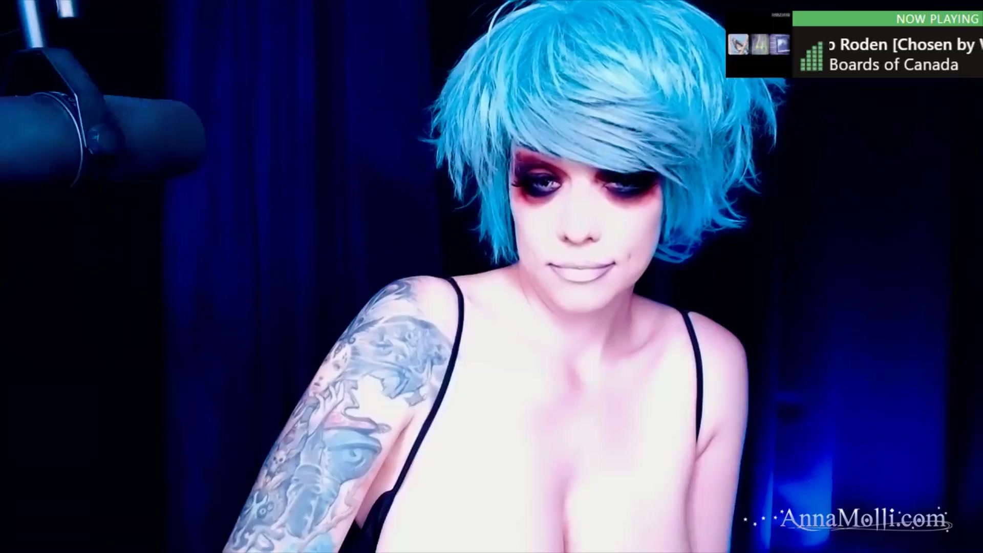 Gallery image thumbnail from AnnaMolli's myfreecams stream on, 05/29/2024, 04:04 image 20 of 20