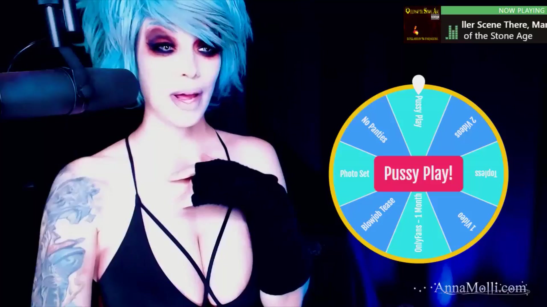 Gallery image thumbnail from AnnaMolli's myfreecams stream on, 05/31/2024, 04:03 image 1 of 20