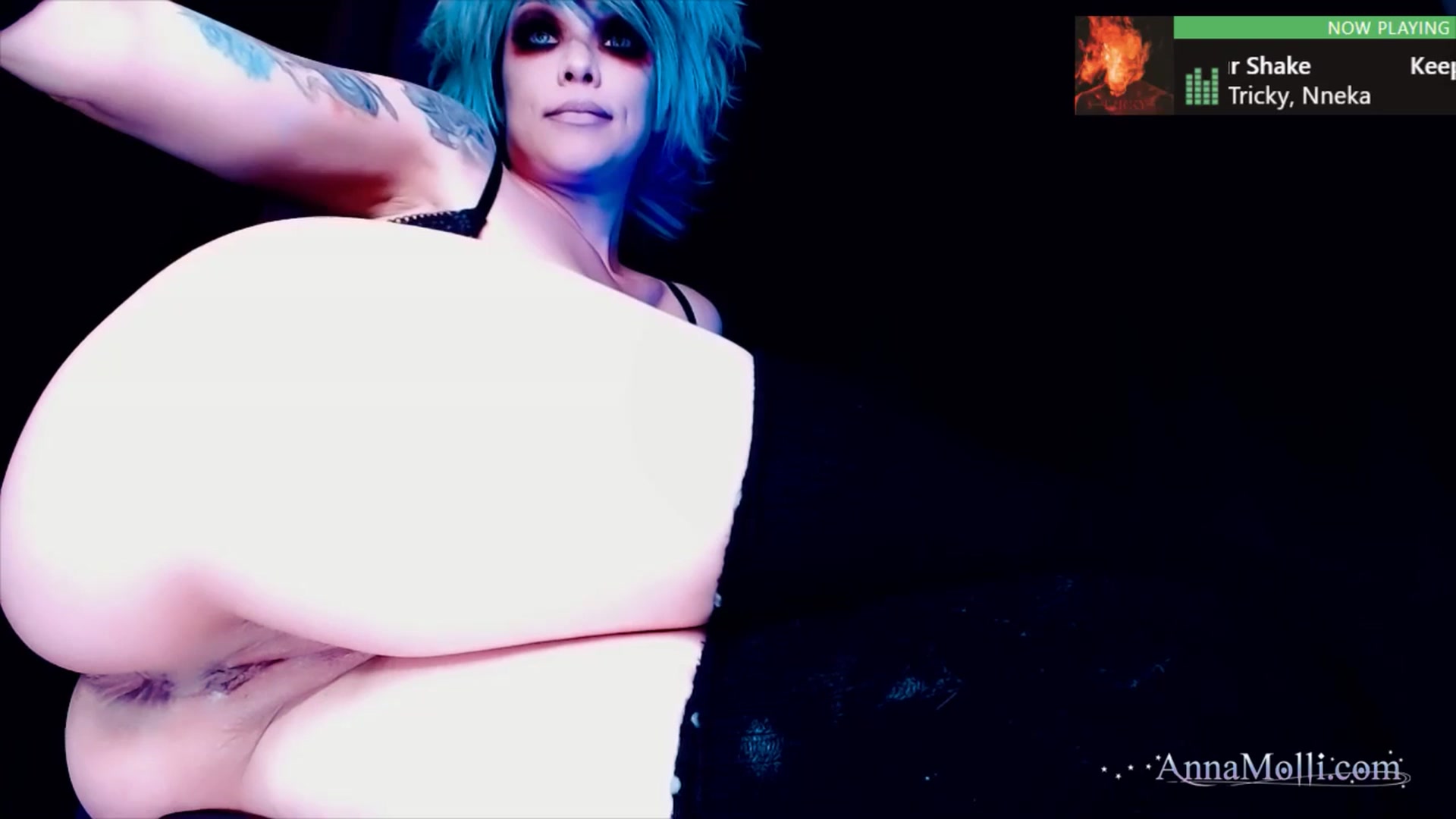 Gallery image thumbnail from AnnaMolli's myfreecams stream on, 06/01/2024, 04:00 image 17 of 20