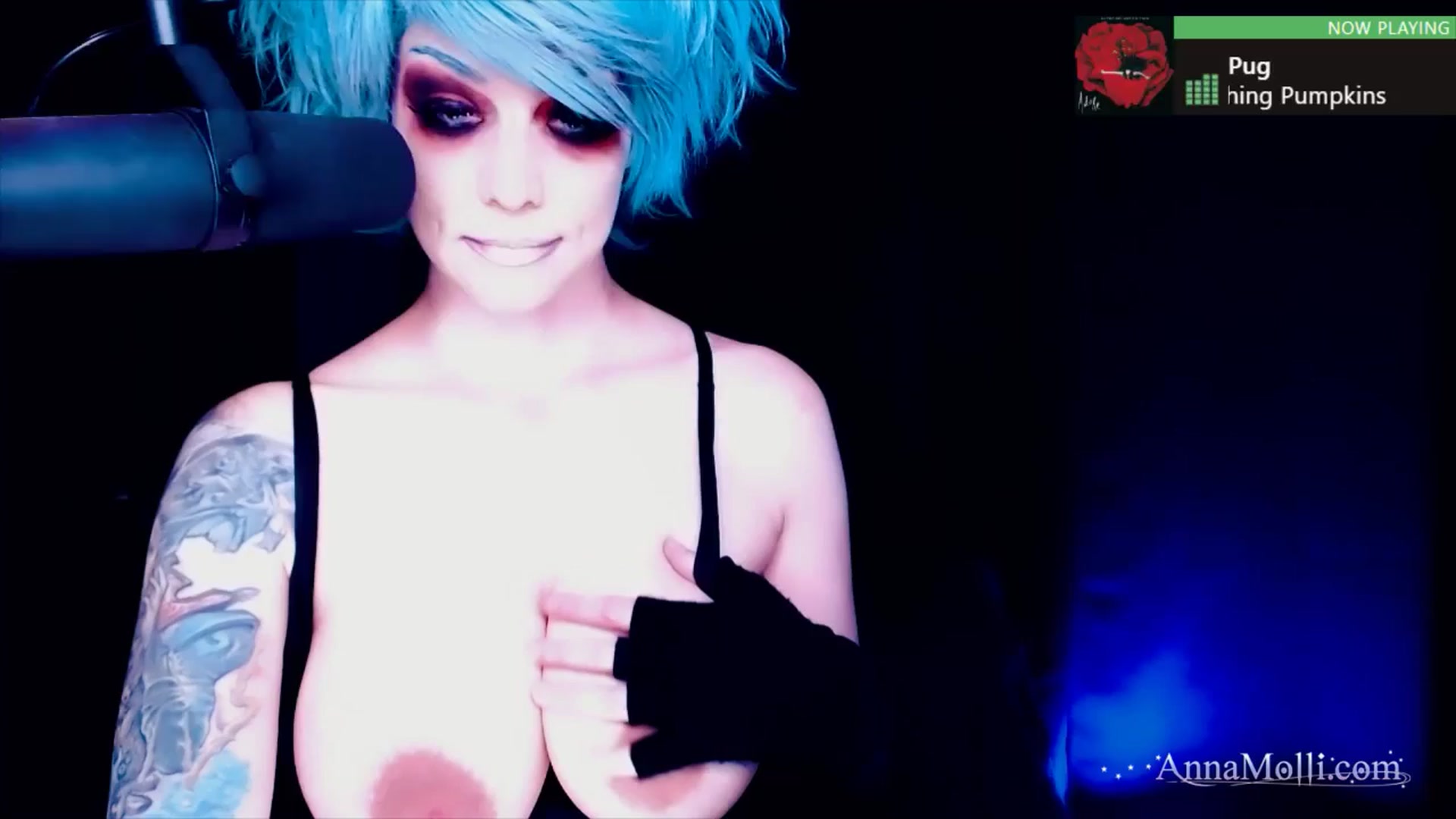 Gallery image thumbnail from AnnaMolli's myfreecams stream on, 06/30/2024, 04:03 image 20 of 20