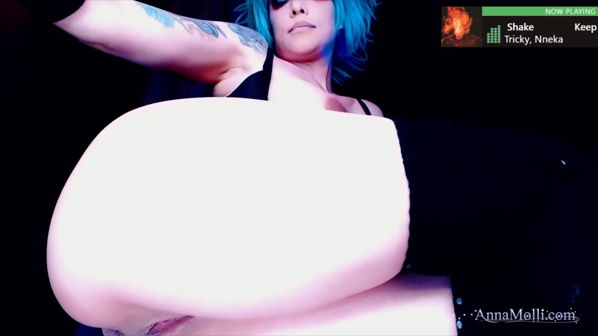 Gallery image thumbnail from AnnaMolli's myfreecams stream on, 07/09/2024, 04:05 image 17 of 20