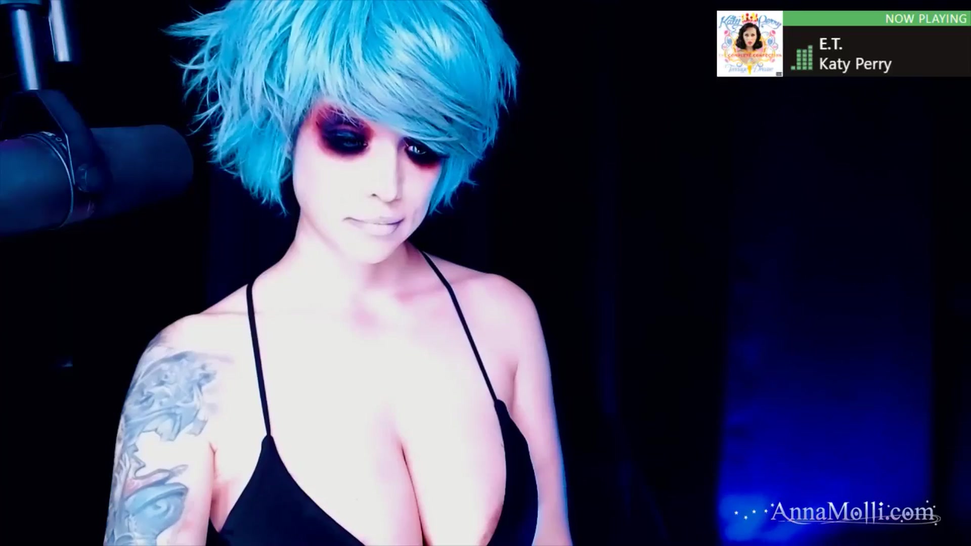 Gallery image thumbnail from AnnaMolli's myfreecams stream on, 07/14/2024, 04:03 image 3 of 20
