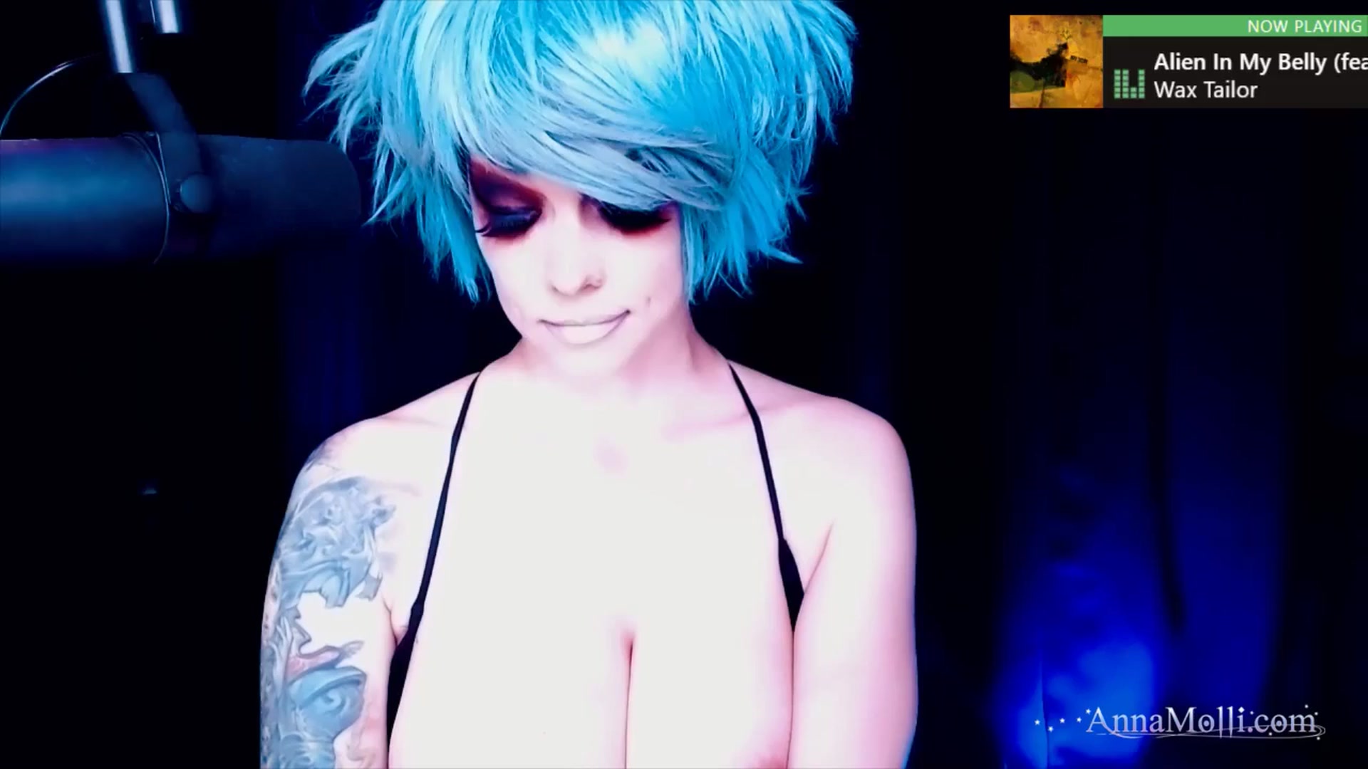 Gallery image thumbnail from AnnaMolli's myfreecams stream on, 07/15/2024, 03:42 image 13 of 20