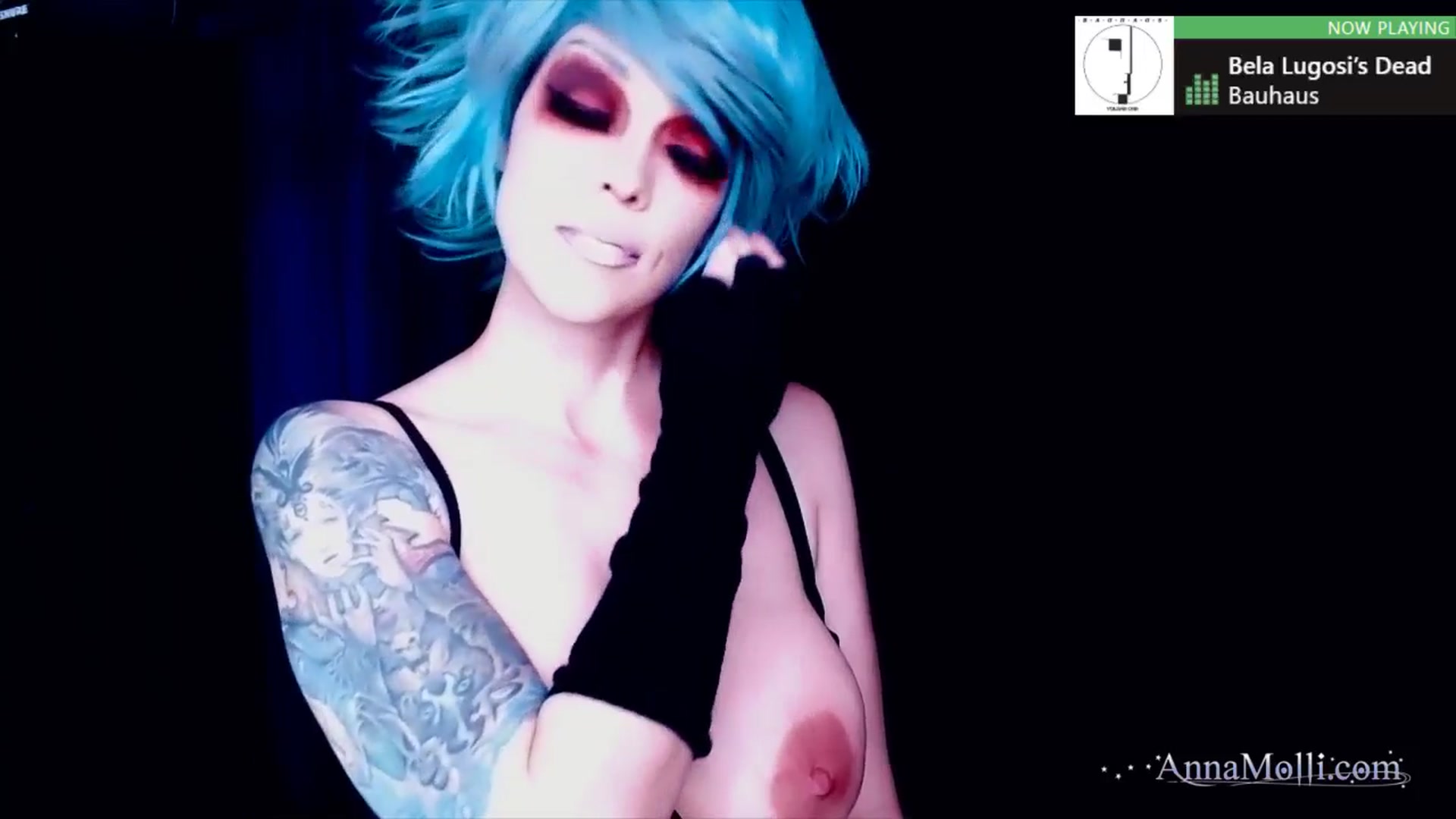 Gallery image thumbnail from AnnaMolli's myfreecams stream on, 08/03/2024, 06:06 image 9 of 20