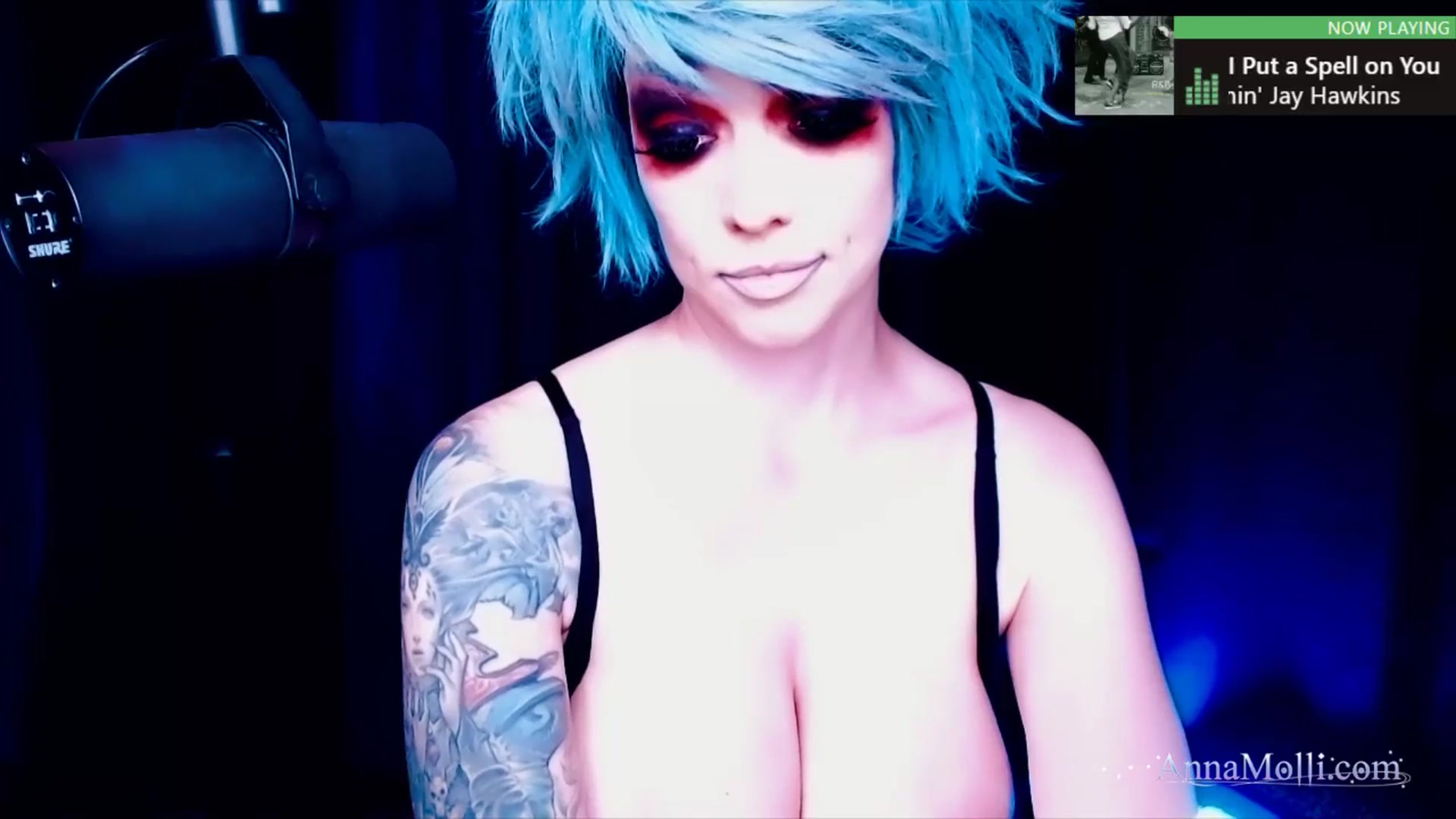 Gallery image thumbnail from AnnaMolli's myfreecams stream on, 08/05/2024, 06:50 image 8 of 20