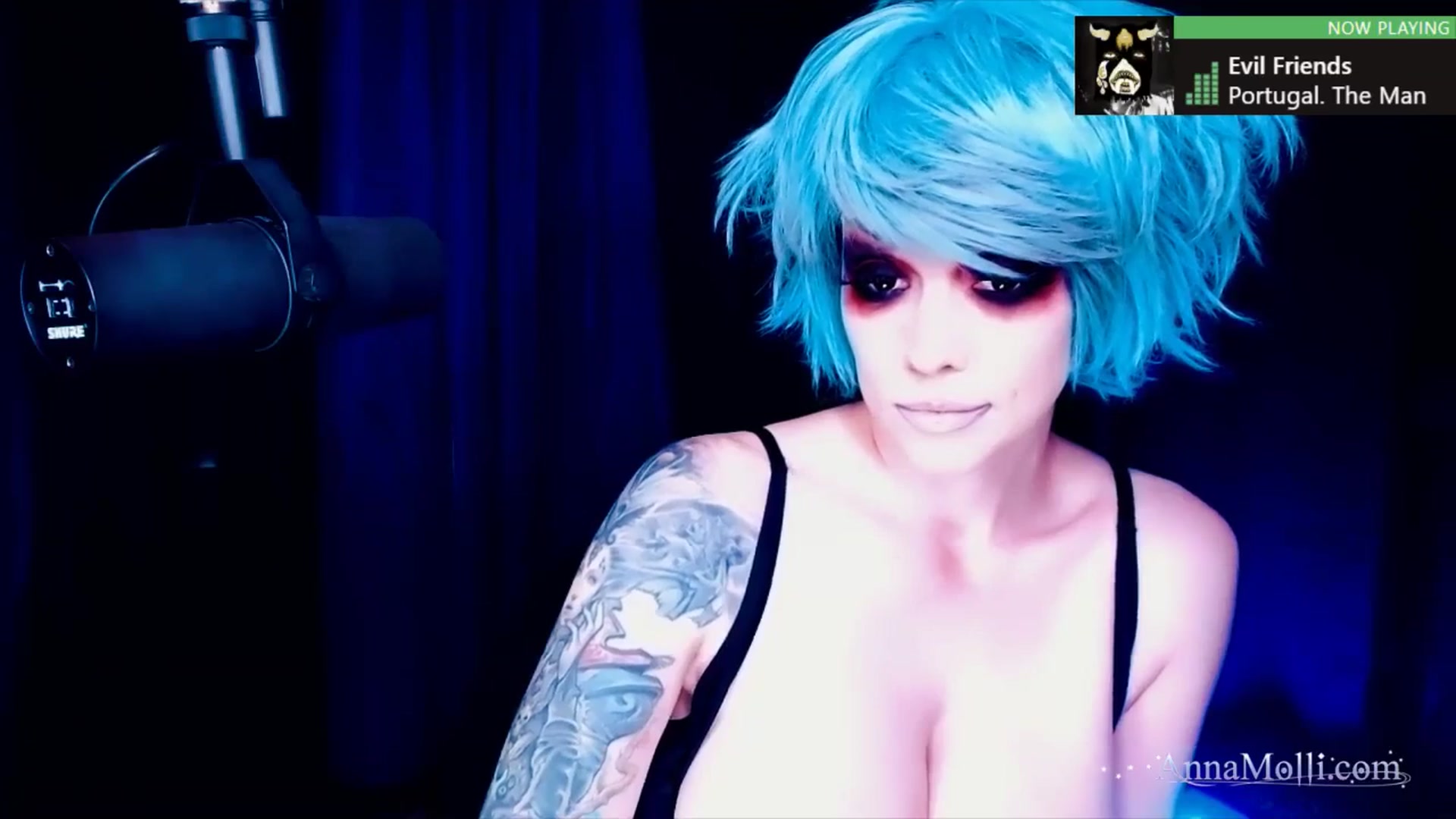 Gallery image thumbnail from AnnaMolli's myfreecams stream on, 08/05/2024, 06:50 image 19 of 20