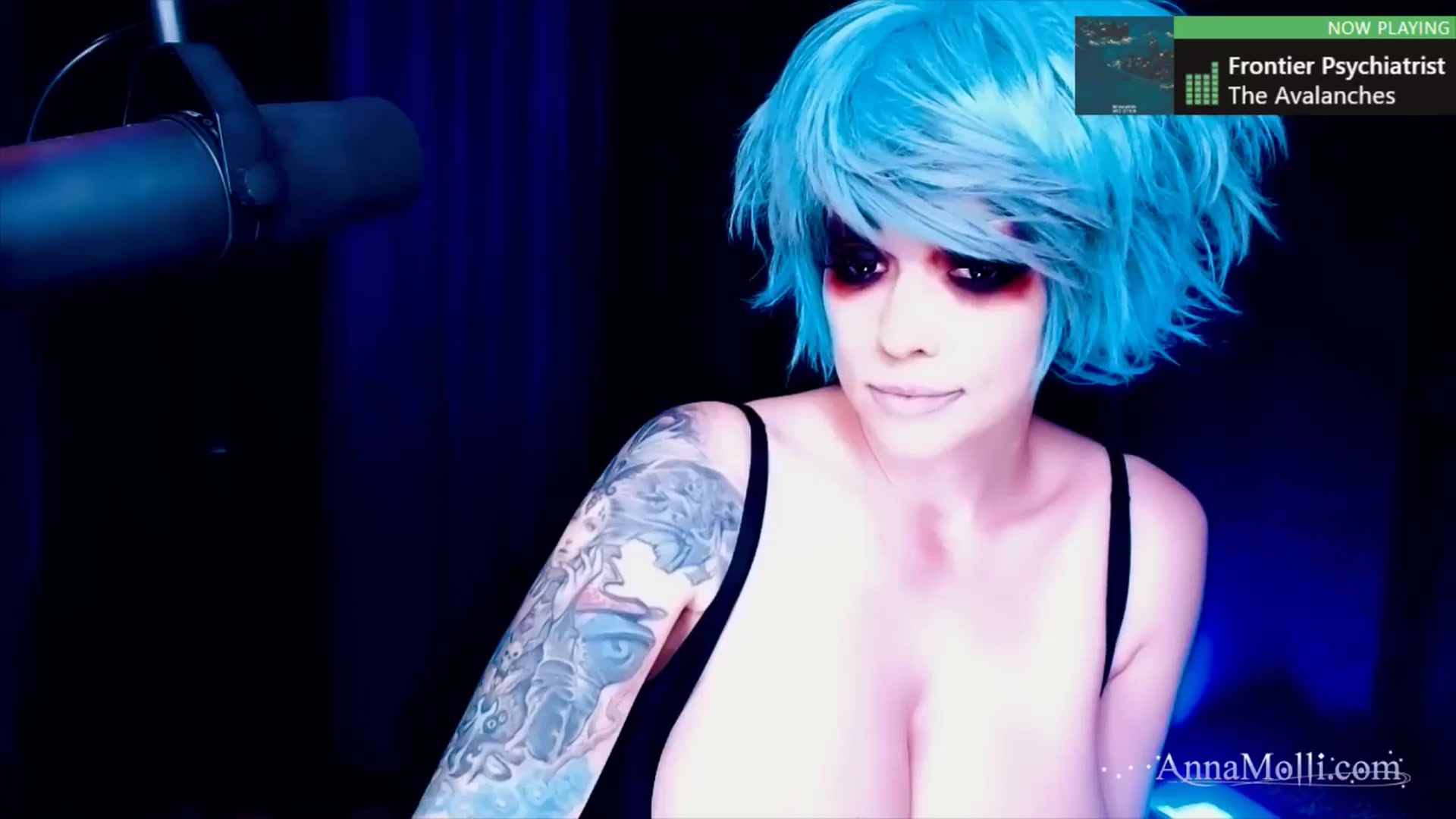 Gallery image thumbnail from AnnaMolli's myfreecams stream on, 08/05/2024, 06:50 image 3 of 20