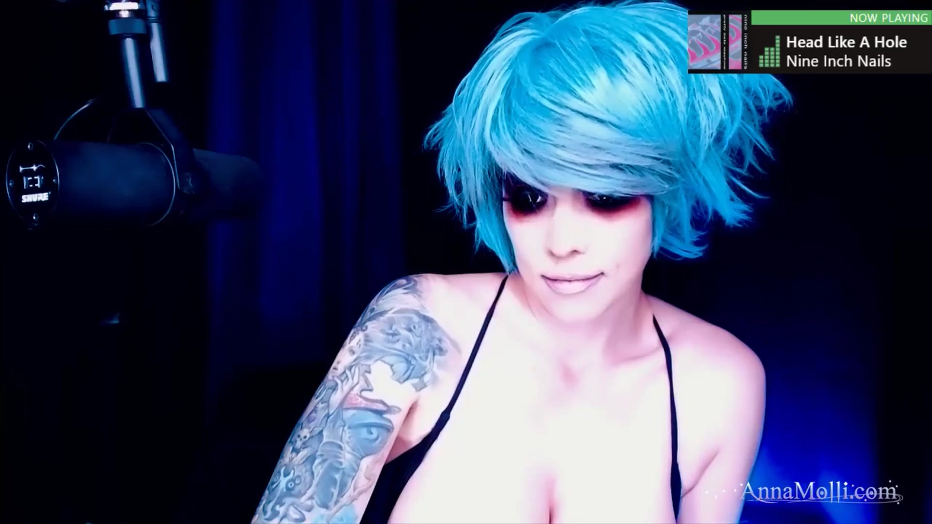 Gallery image thumbnail from AnnaMolli's myfreecams stream on, 08/06/2024, 06:14 image 10 of 20