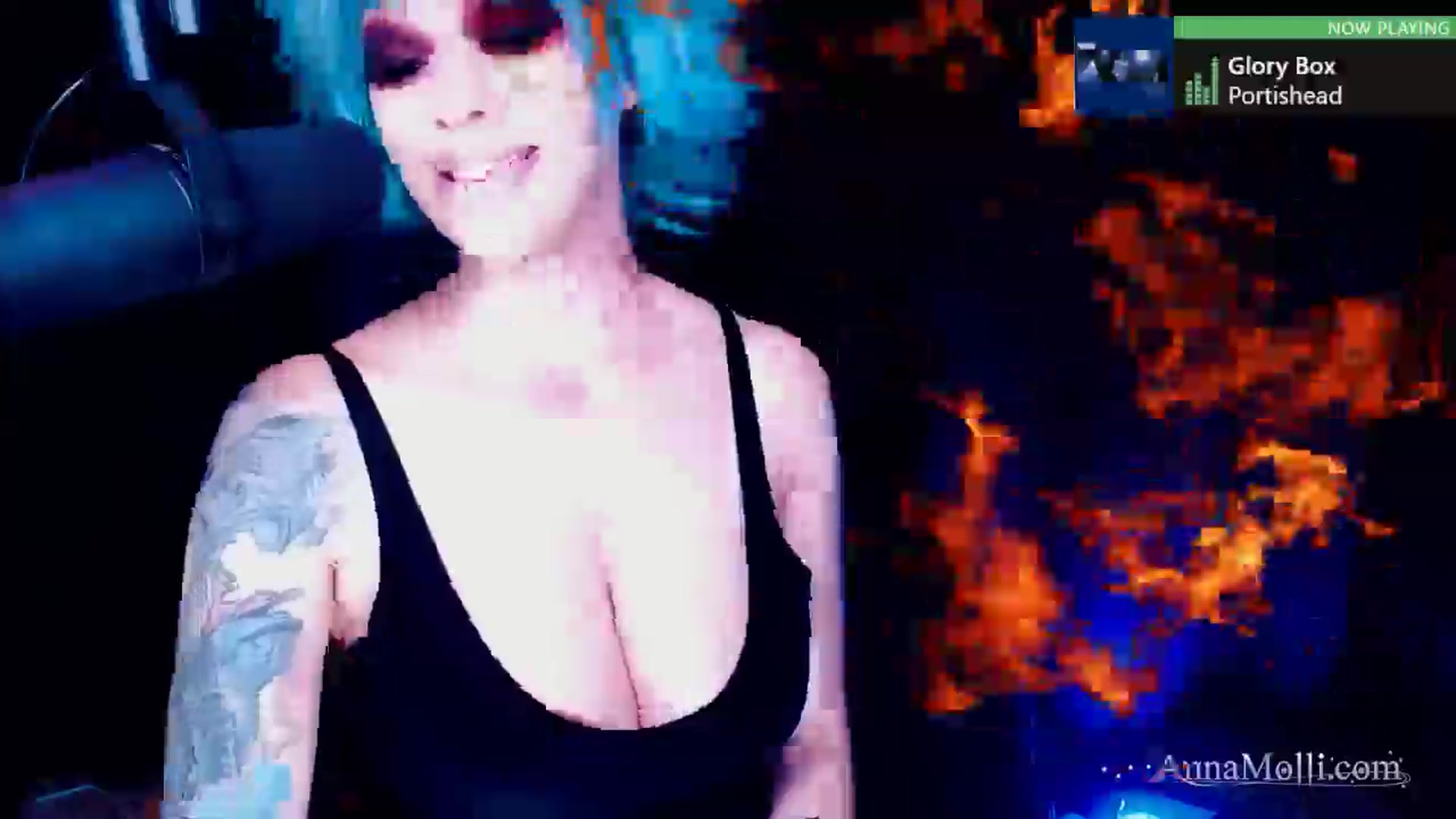 Gallery image thumbnail from AnnaMolli's myfreecams stream on, 08/10/2024, 06:05 image 8 of 20