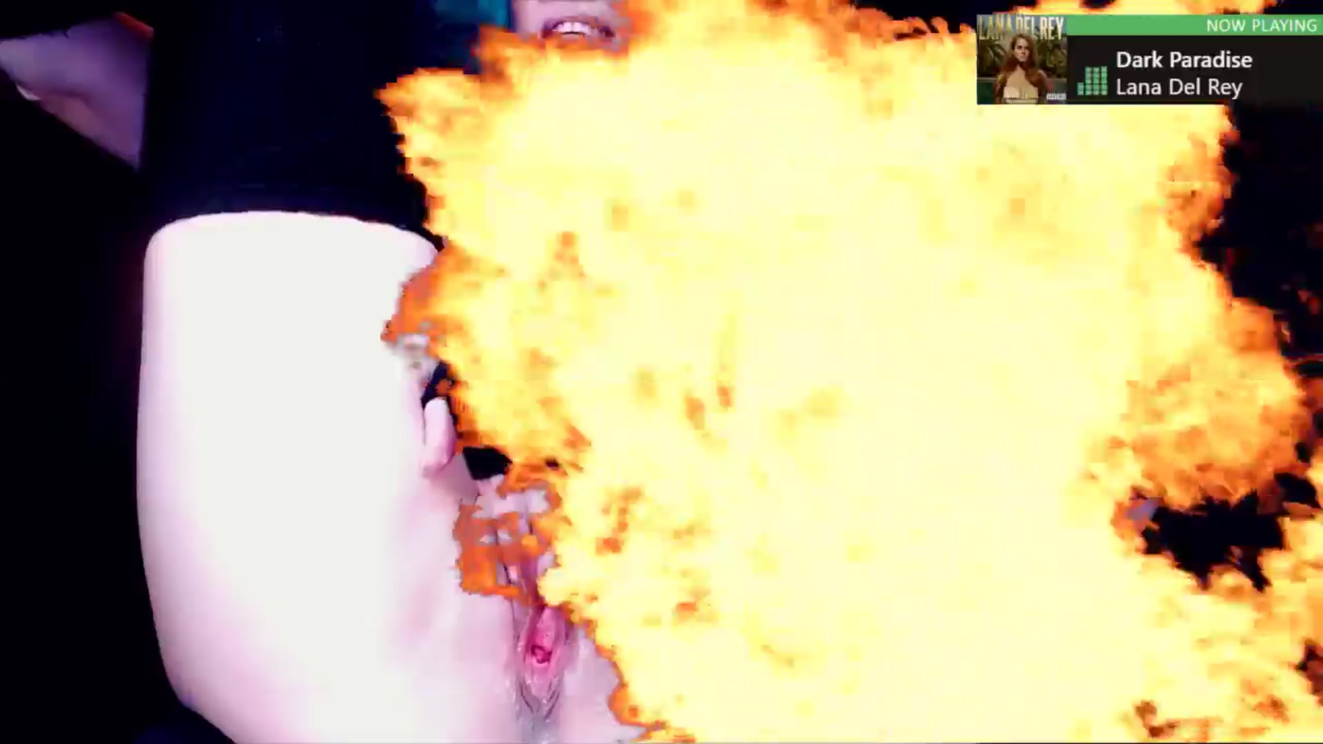 Gallery image thumbnail from AnnaMolli's myfreecams stream on, 08/11/2024, 06:33 image 7 of 20