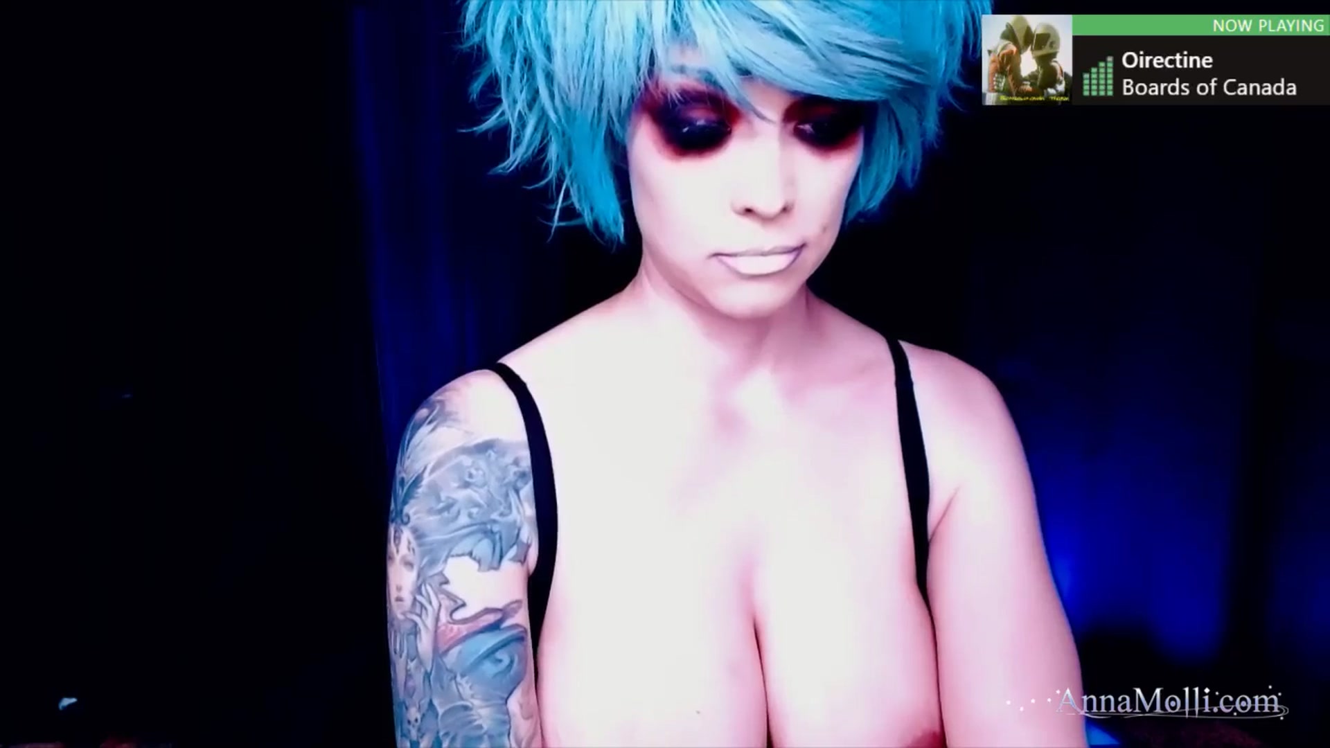 Gallery image thumbnail from AnnaMolli's myfreecams stream on, 08/18/2024, 03:35 image 3 of 20